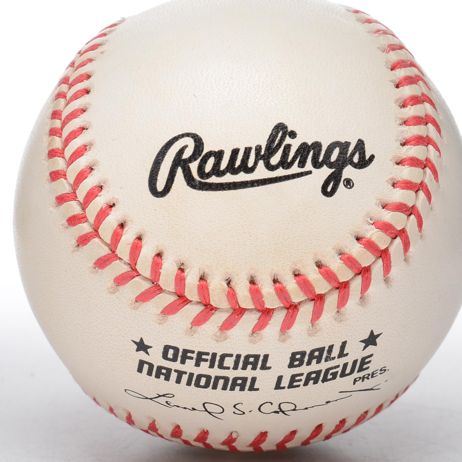 Frank Robinson Signed Baseball