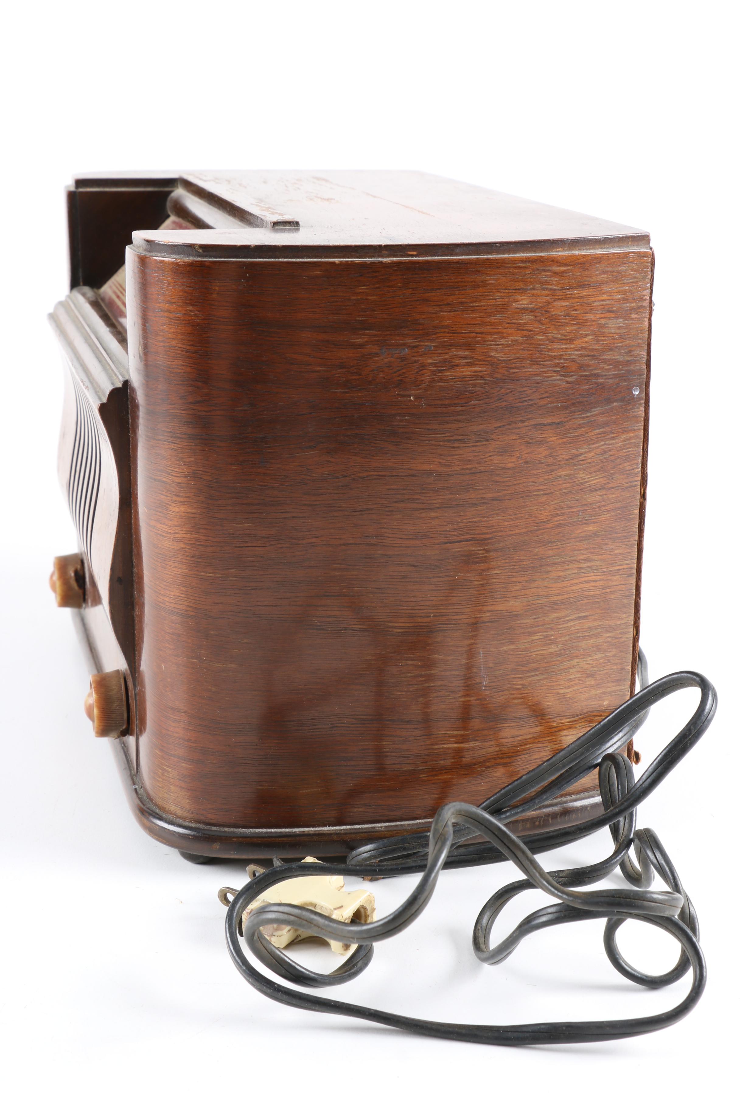 Vintage Bendix Radio