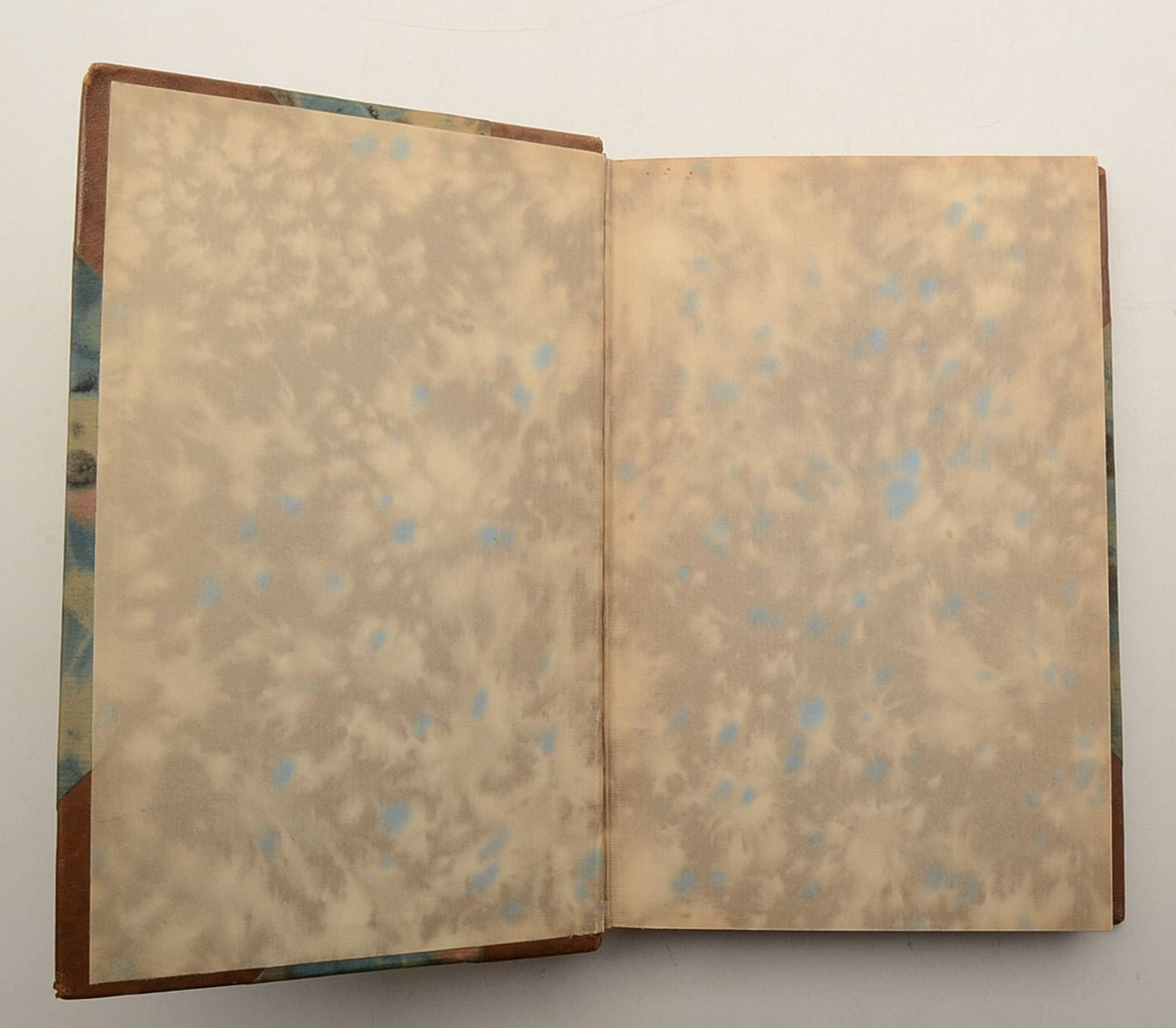 Five Vintage Swedish Language Hardcover Books