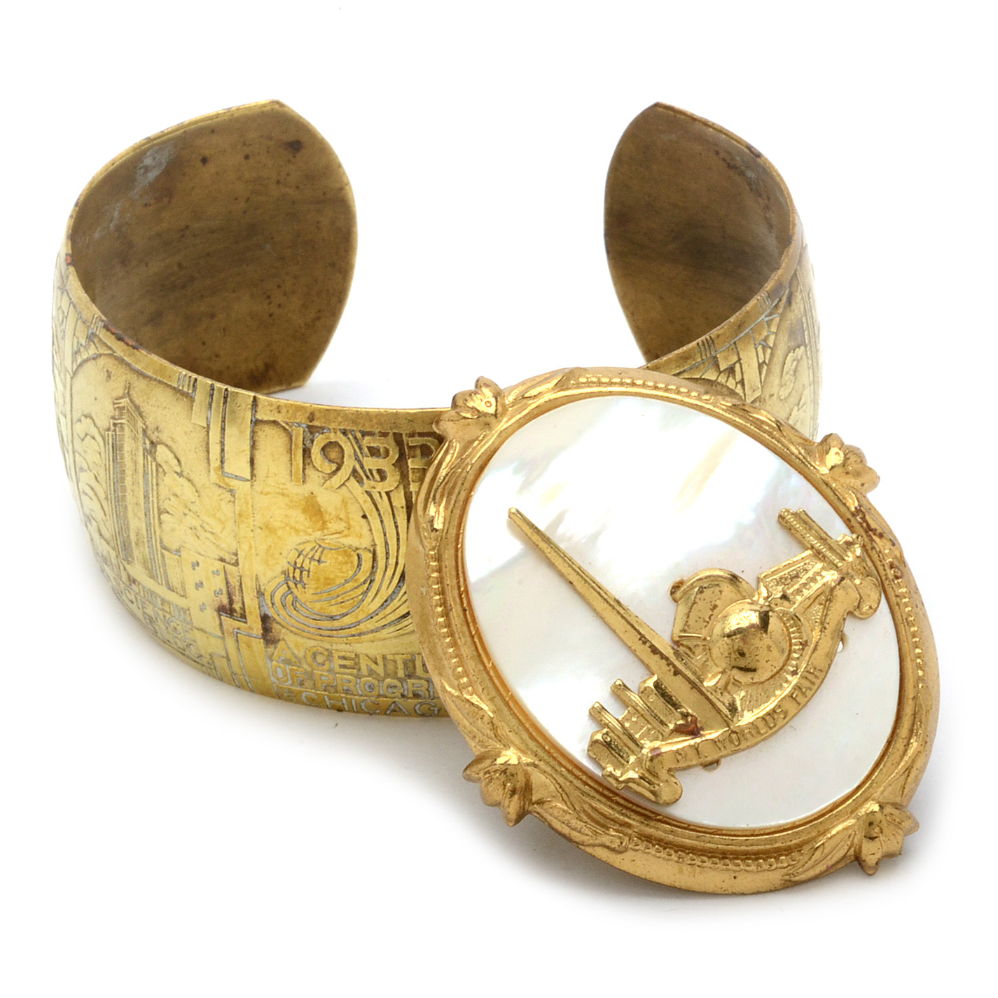 Vintage 1933 and 1939 World's Fair Jewelry Souvenir Pieces