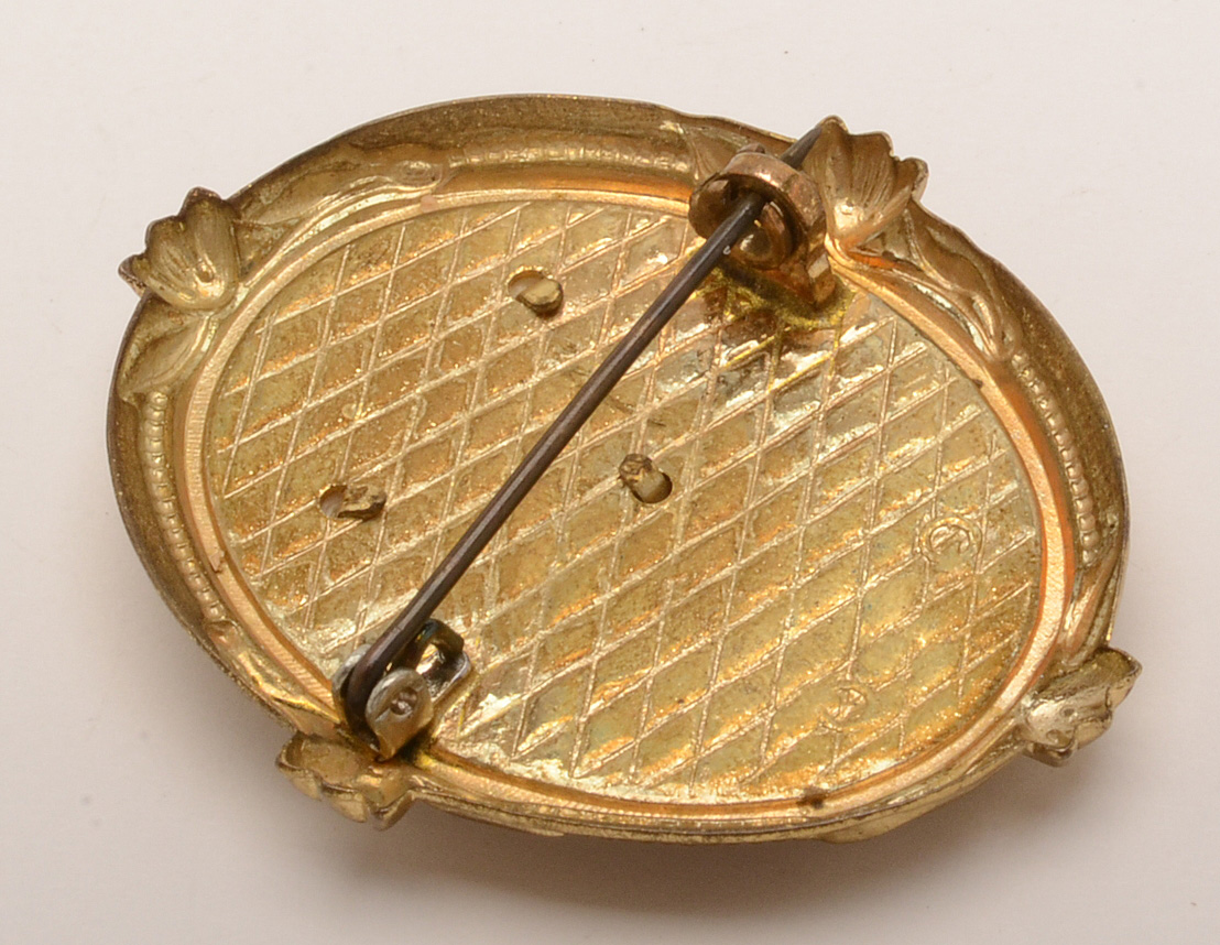 Vintage 1933 and 1939 World's Fair Jewelry Souvenir Pieces