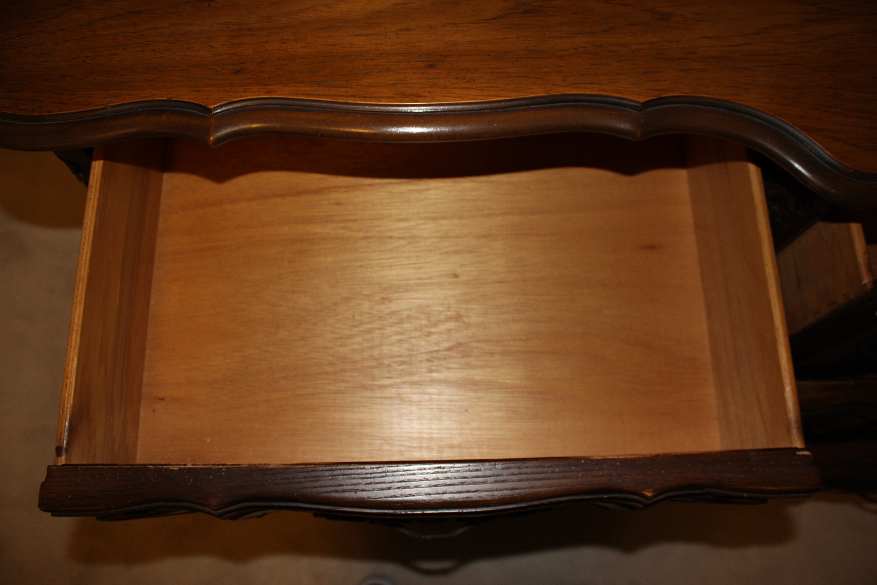 Vintage Louis XV Style Dresser with Mirrors by Stanley Furniture