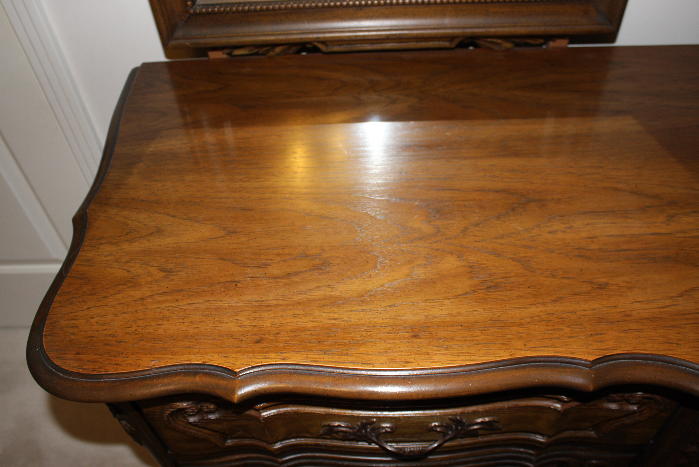 Vintage Louis XV Style Dresser with Mirrors by Stanley Furniture