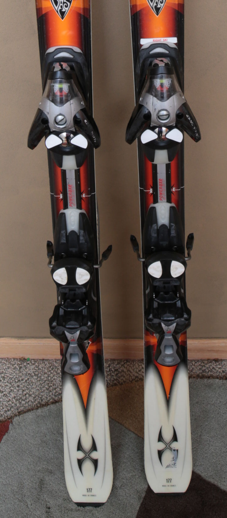 177 Rossignol Bandit XX Freeride Skis & Bindings, France
