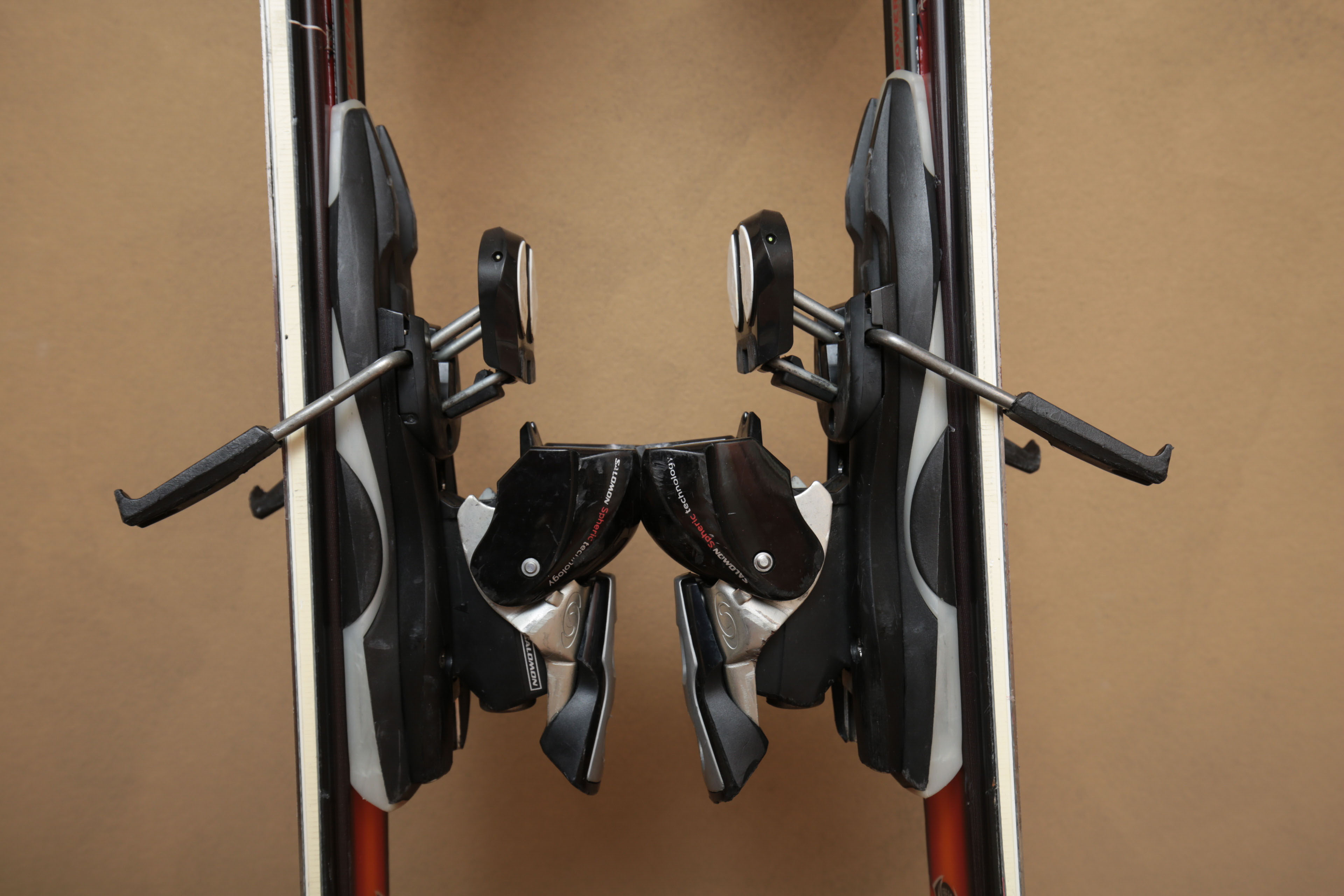 177 Rossignol Bandit XX Freeride Skis & Bindings, France