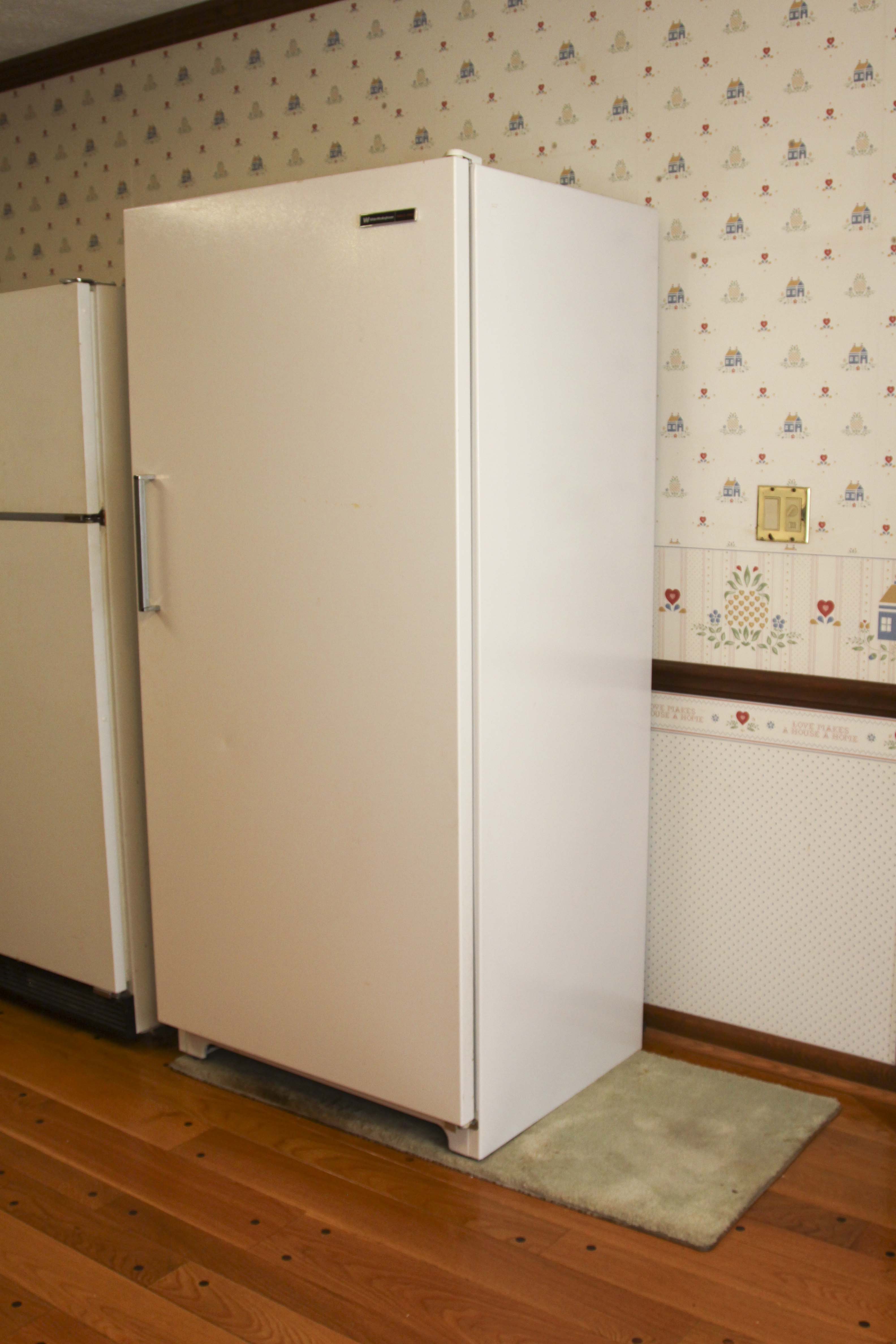 White Westinghouse Freezer