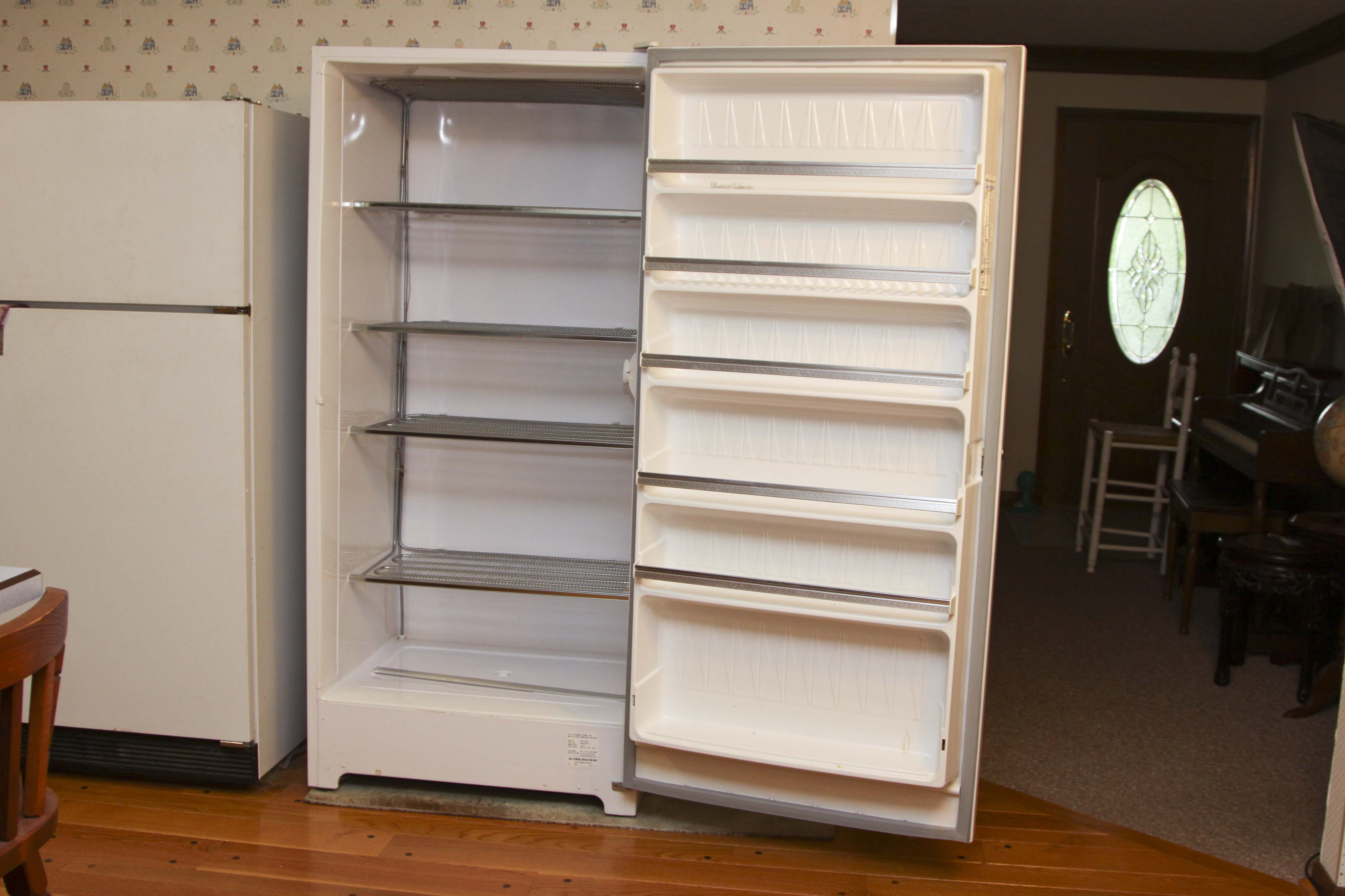 White Westinghouse Freezer