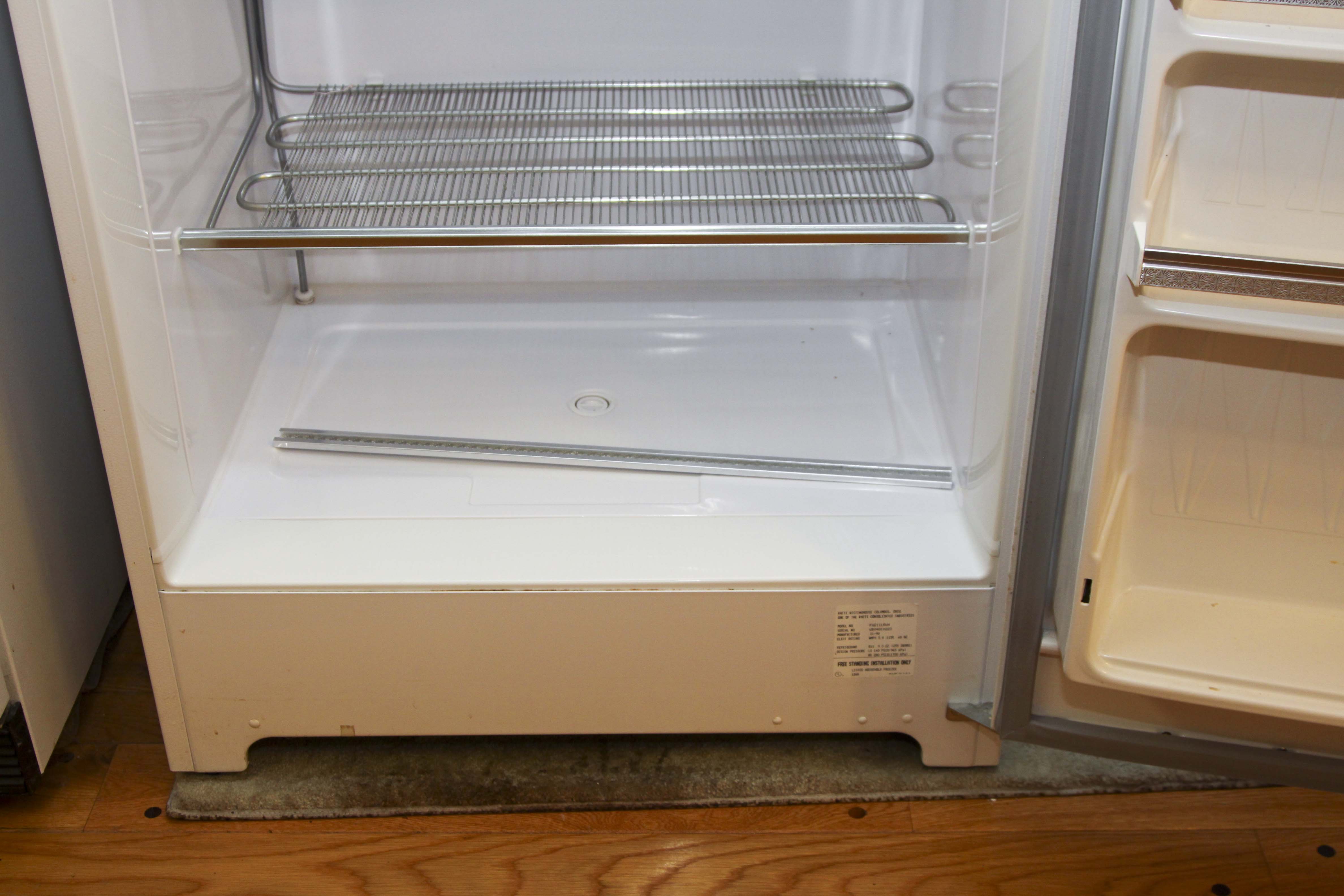 White Westinghouse Freezer