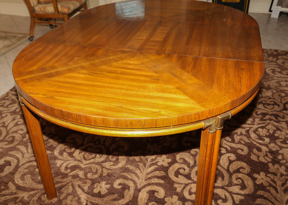 Vintage "Accolade" Dining Table and Chairs by Drexel Heritage