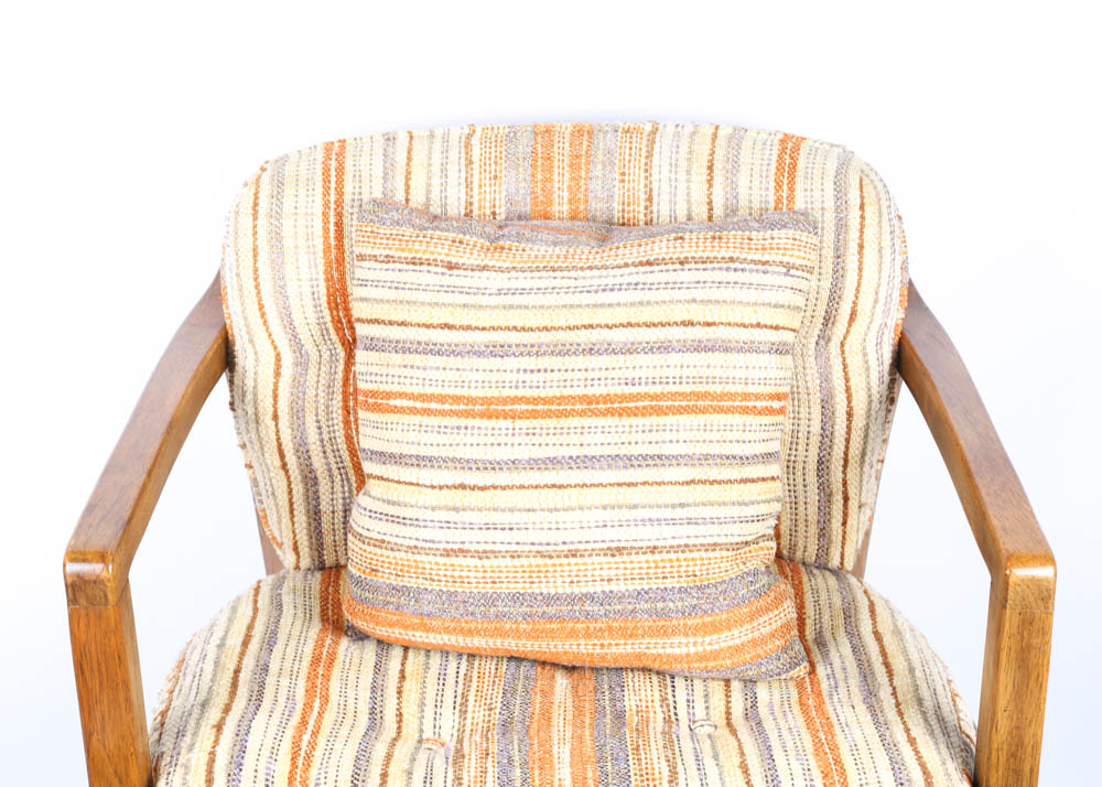 Vintage "Accolade" Dining Table and Chairs by Drexel Heritage