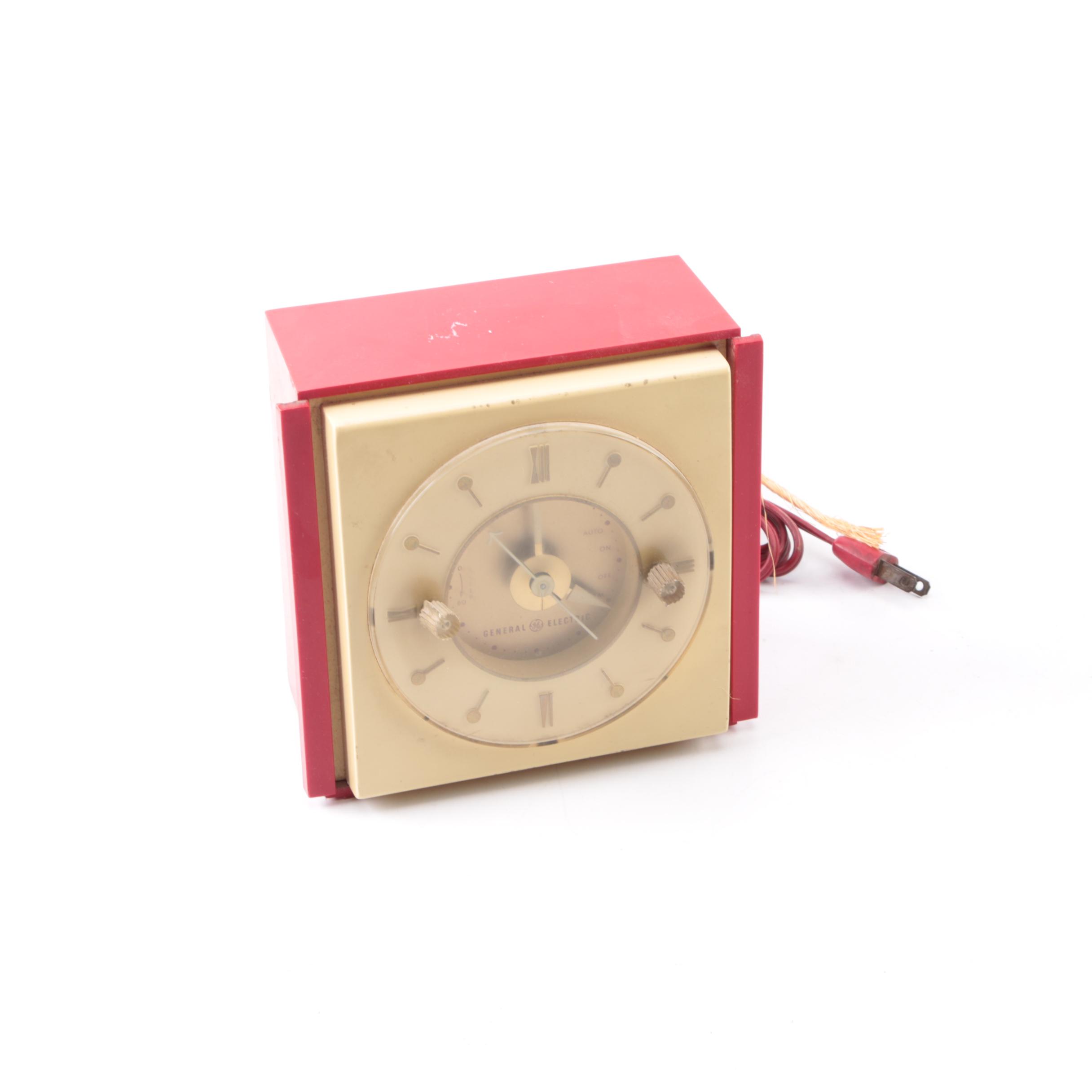 Vintage General Electric Shelf Clock
