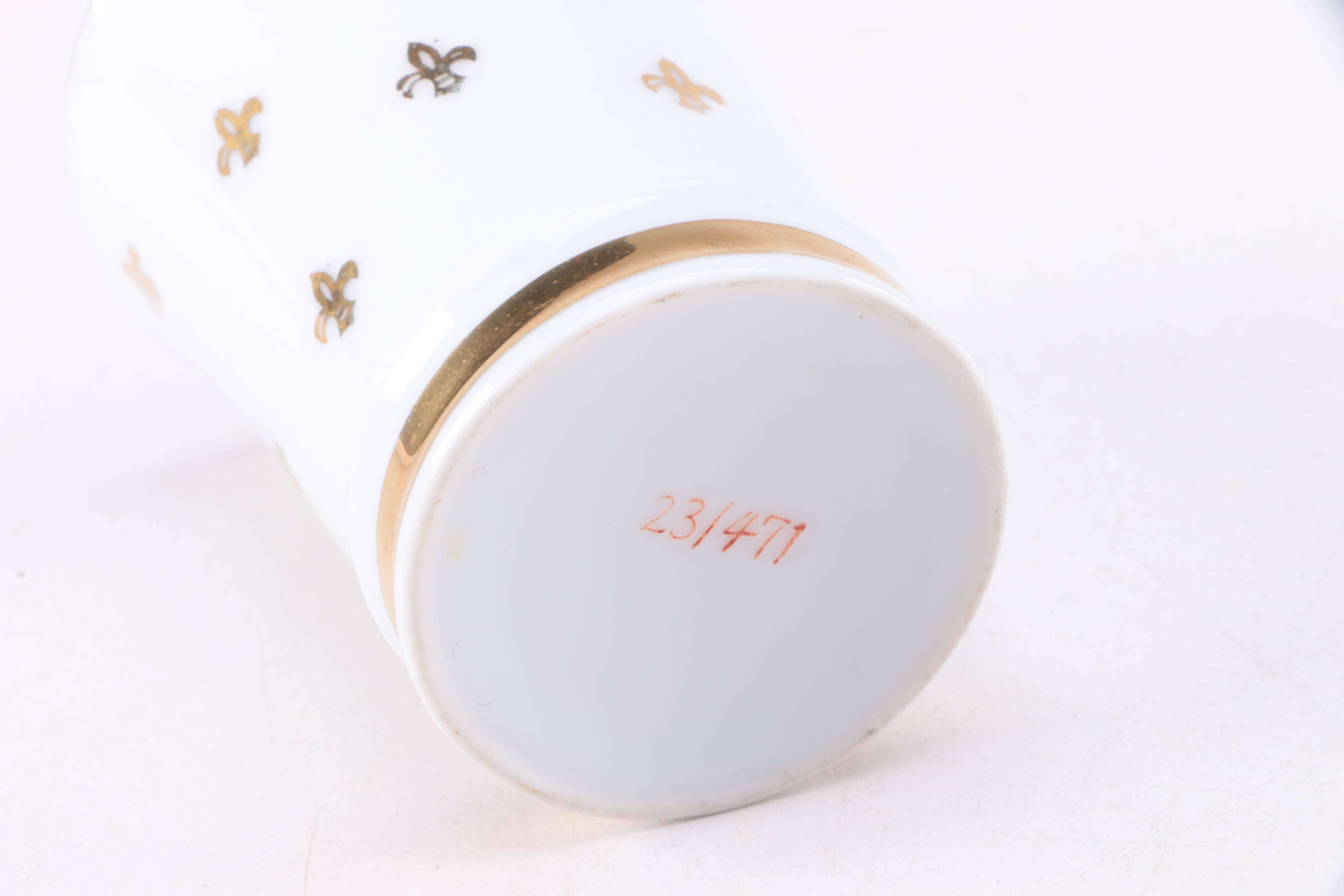 Big Ben Teapot with Other Collectibles