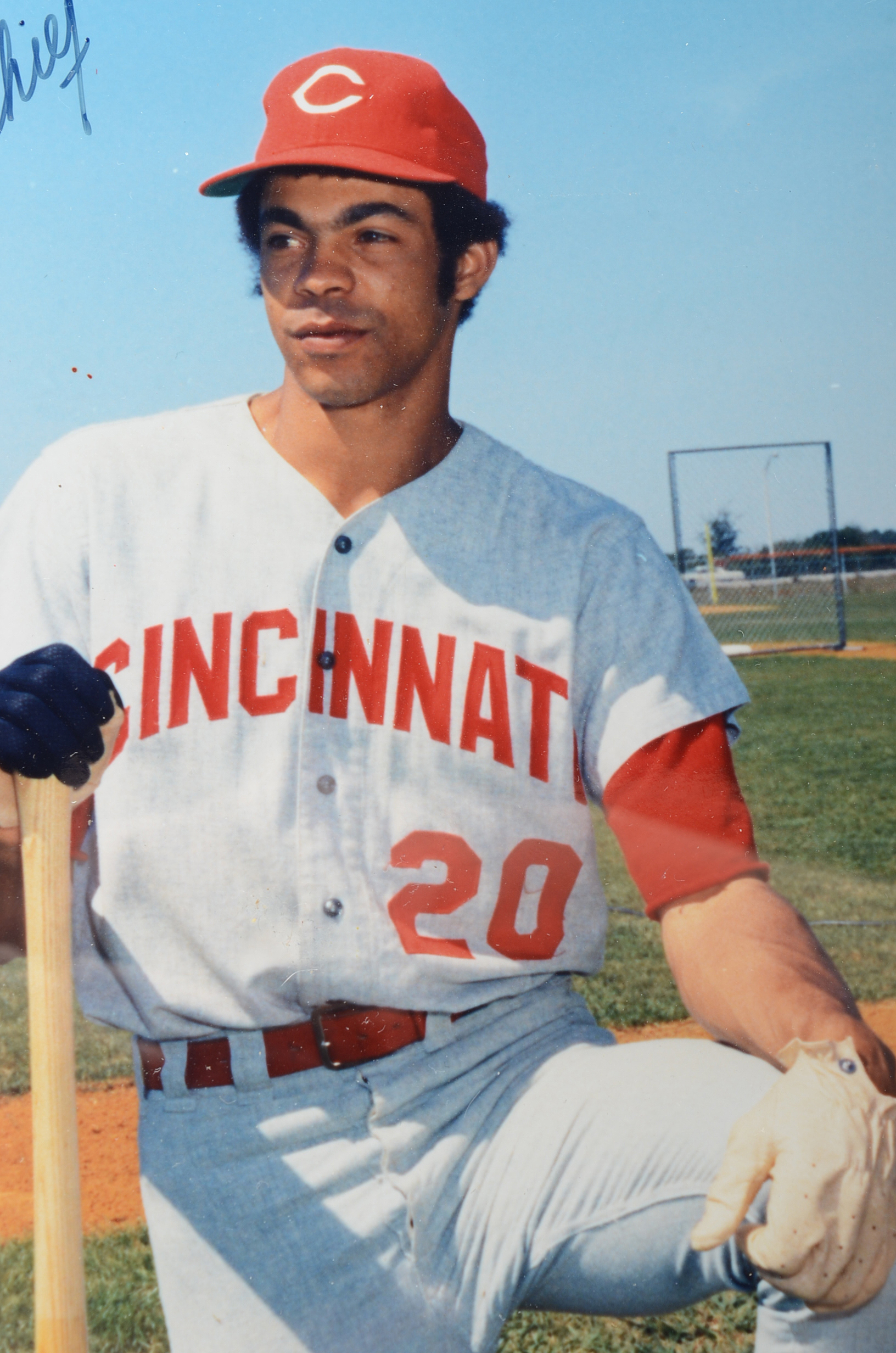 Cesar Geronimo Signed Reds Framed Photo  COA