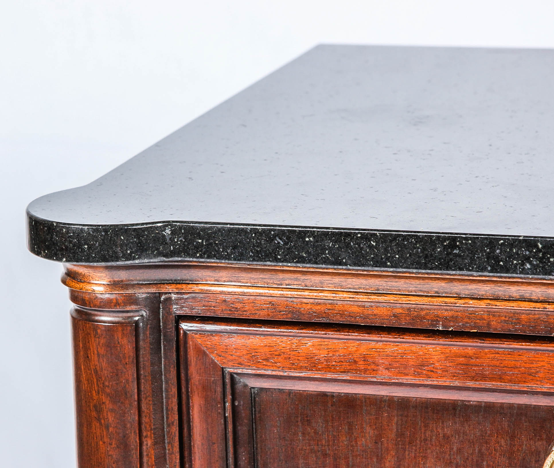 Duncan Phyfe Style Chest of Drawers