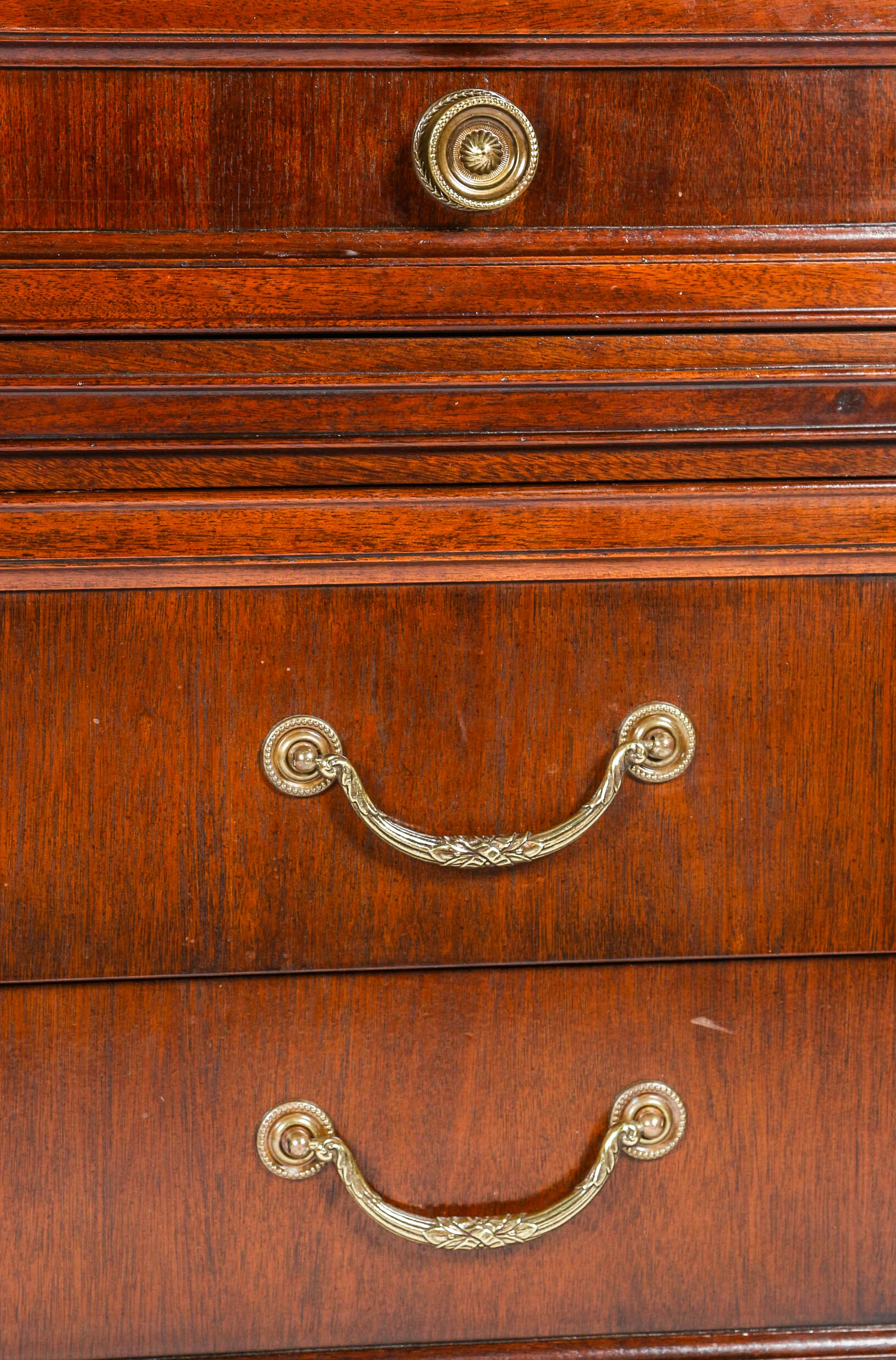 Duncan Phyfe Style Chest of Drawers