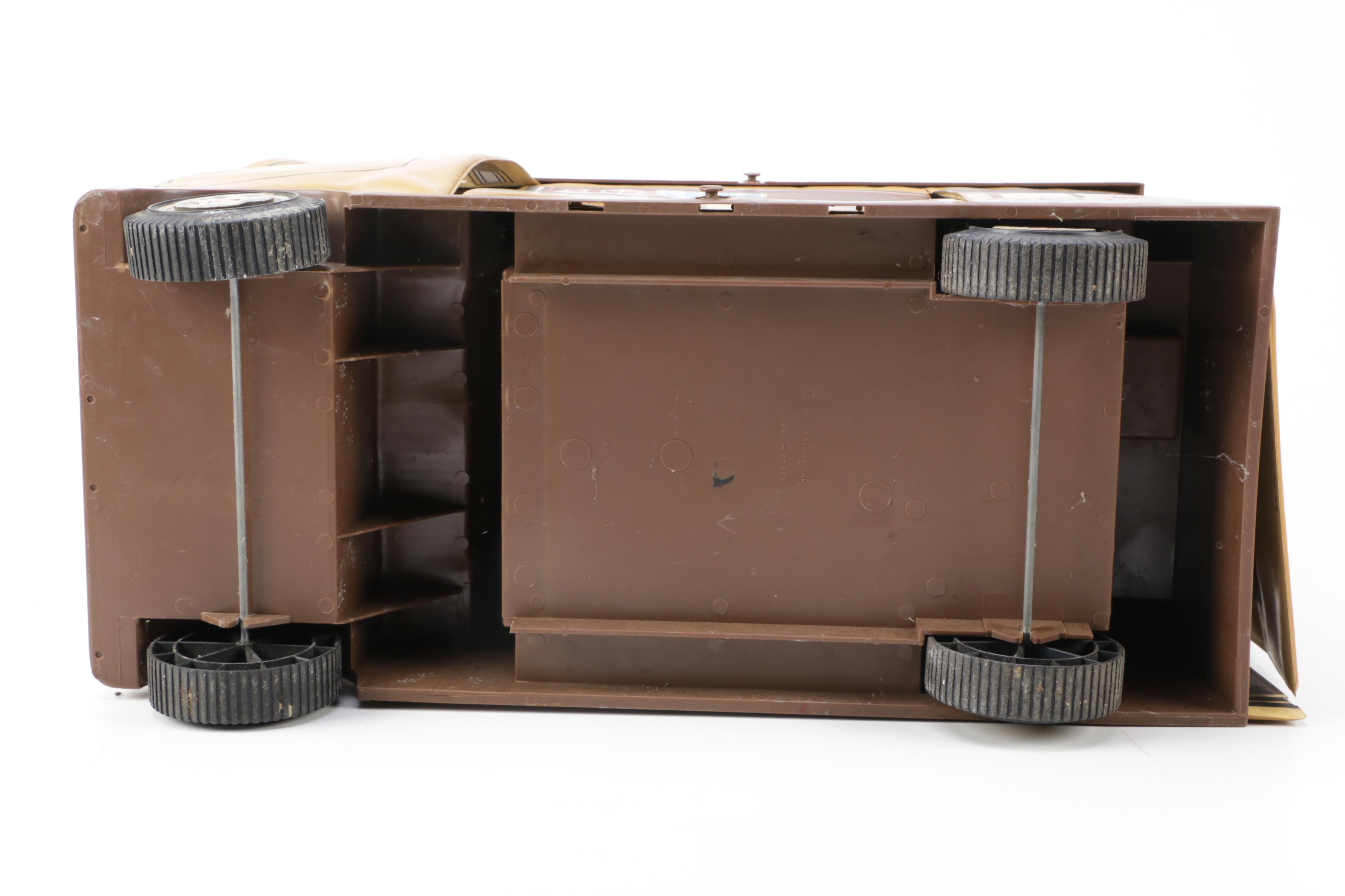 "Big Jim" Sports Camper Toy Set