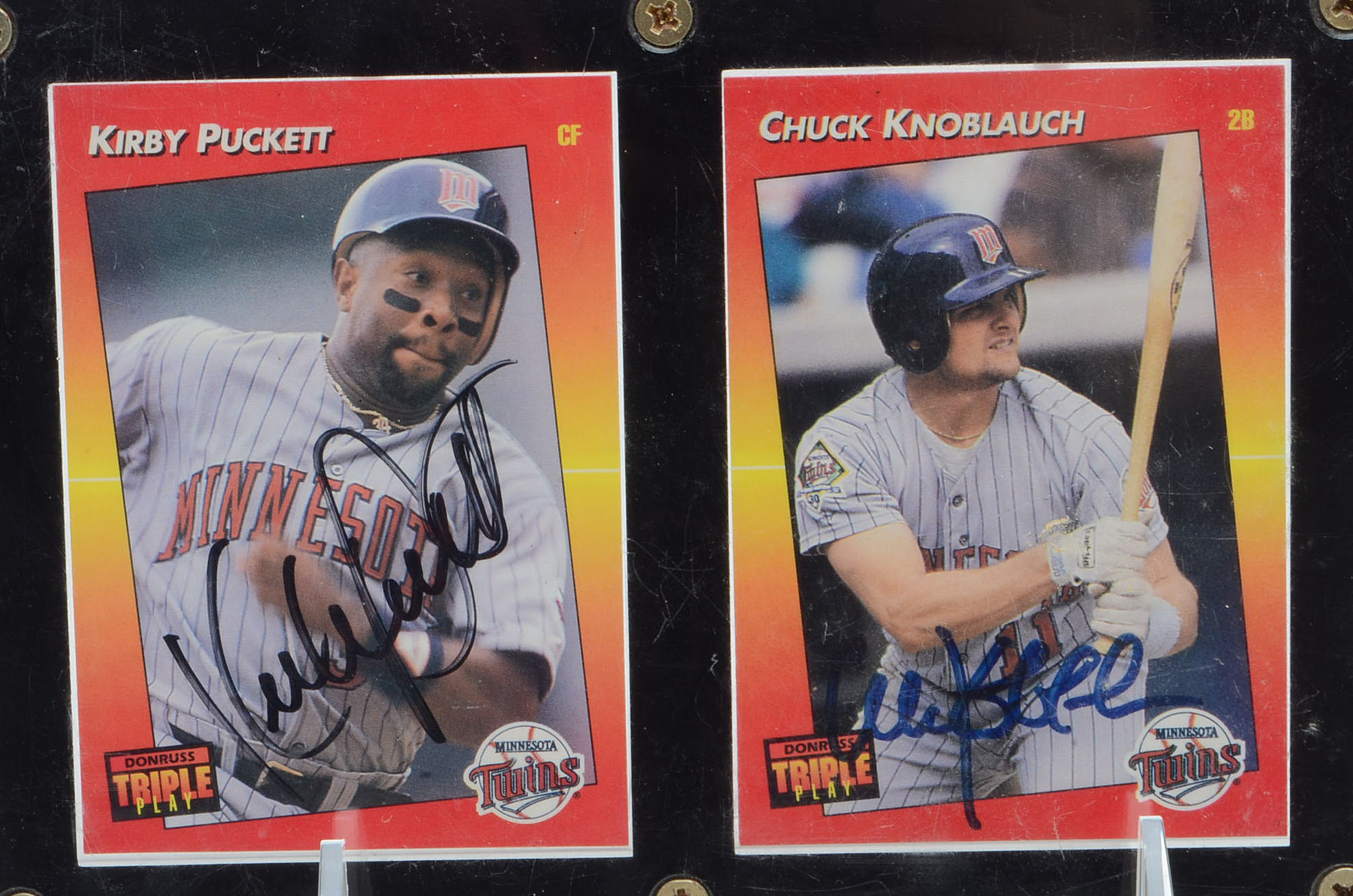 Five Hand-Signed Baseball Cards, Bonds, Bagwell, Puckett