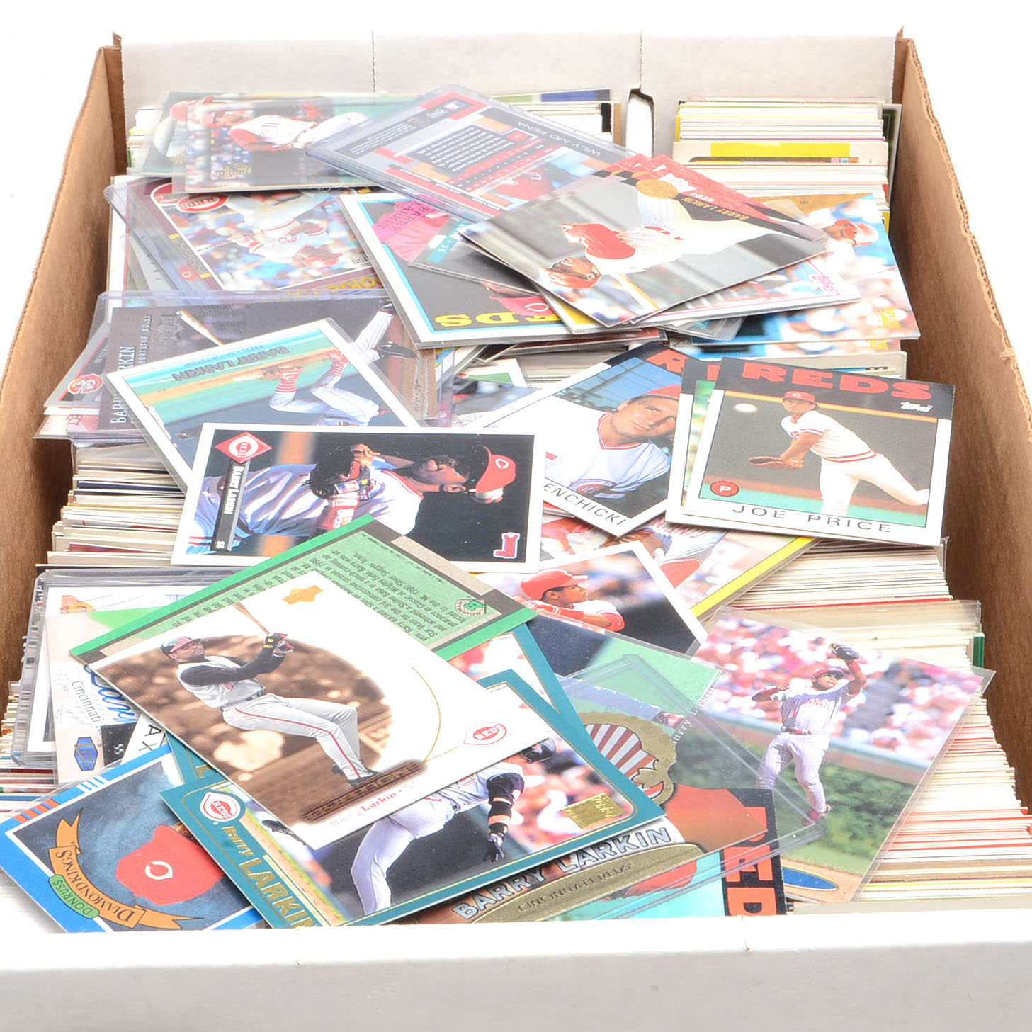 Hundreds Cincinnati Reds Baseball Cards