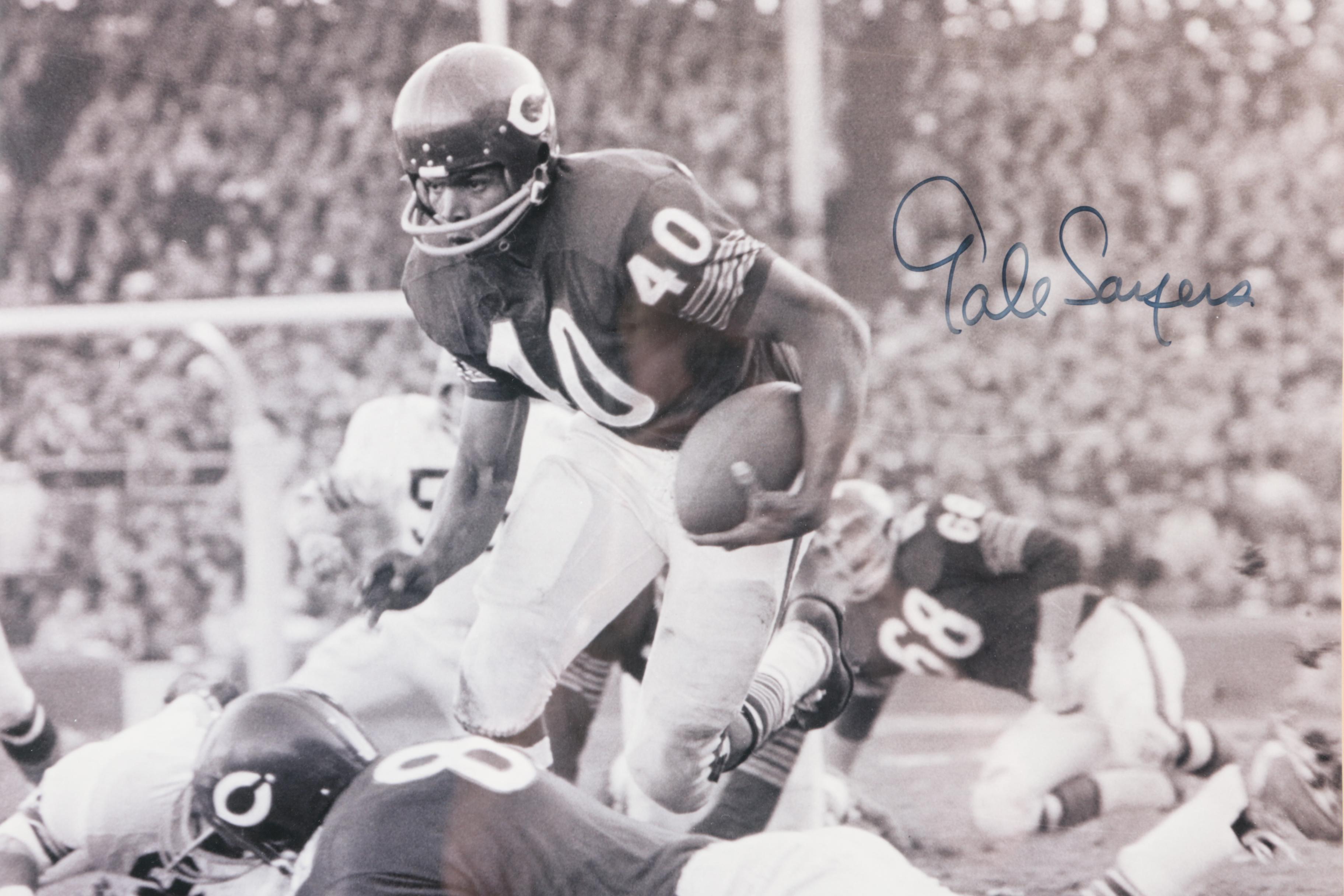 Signed Gale Sayers Photograph