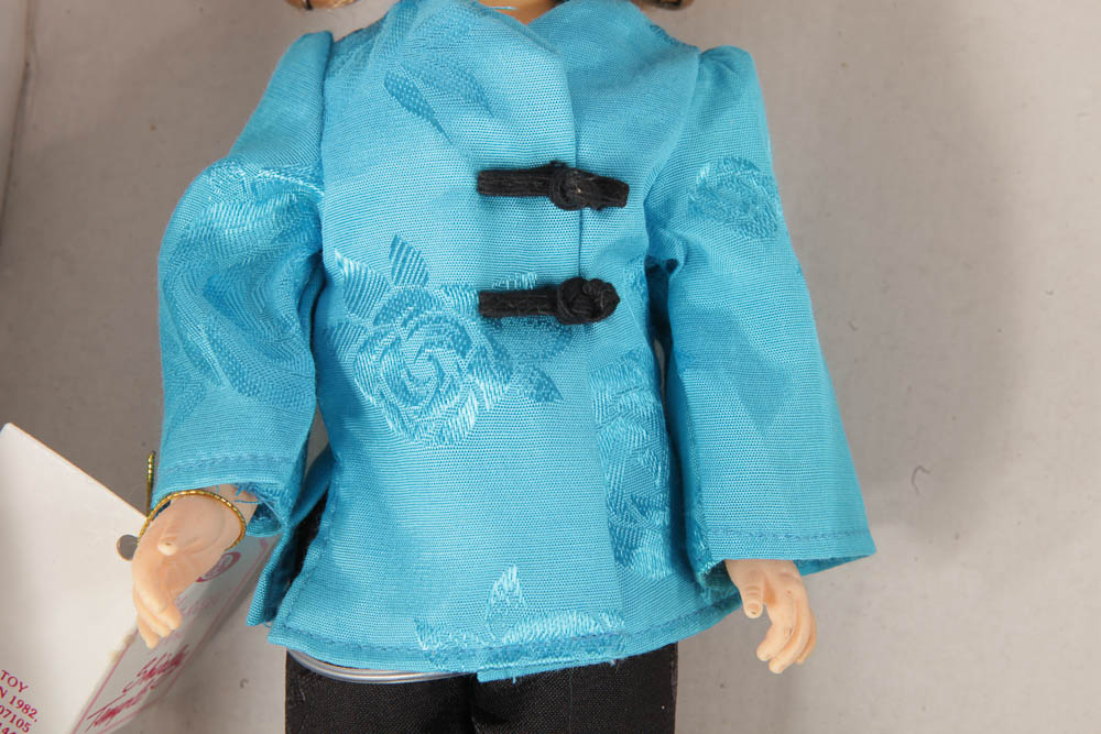 IDEAL Shirley Temple Doll in Box