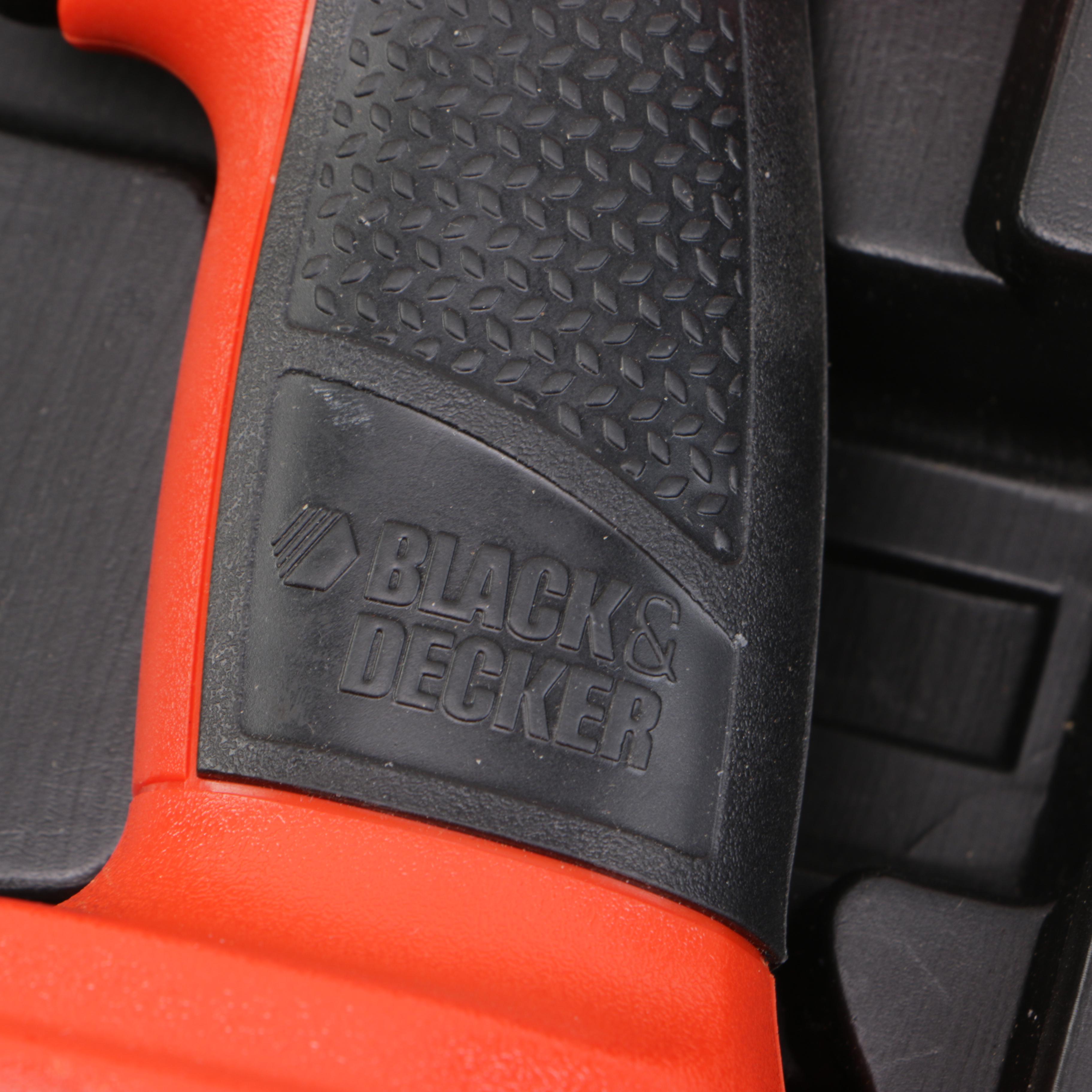 Black & Decker "Fire Storm" 12V Power Drill Set