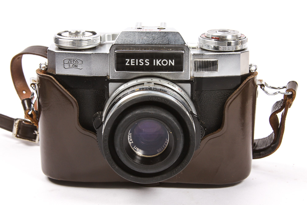 Vintage Zeiss Ikon "S Matic" Film Camera