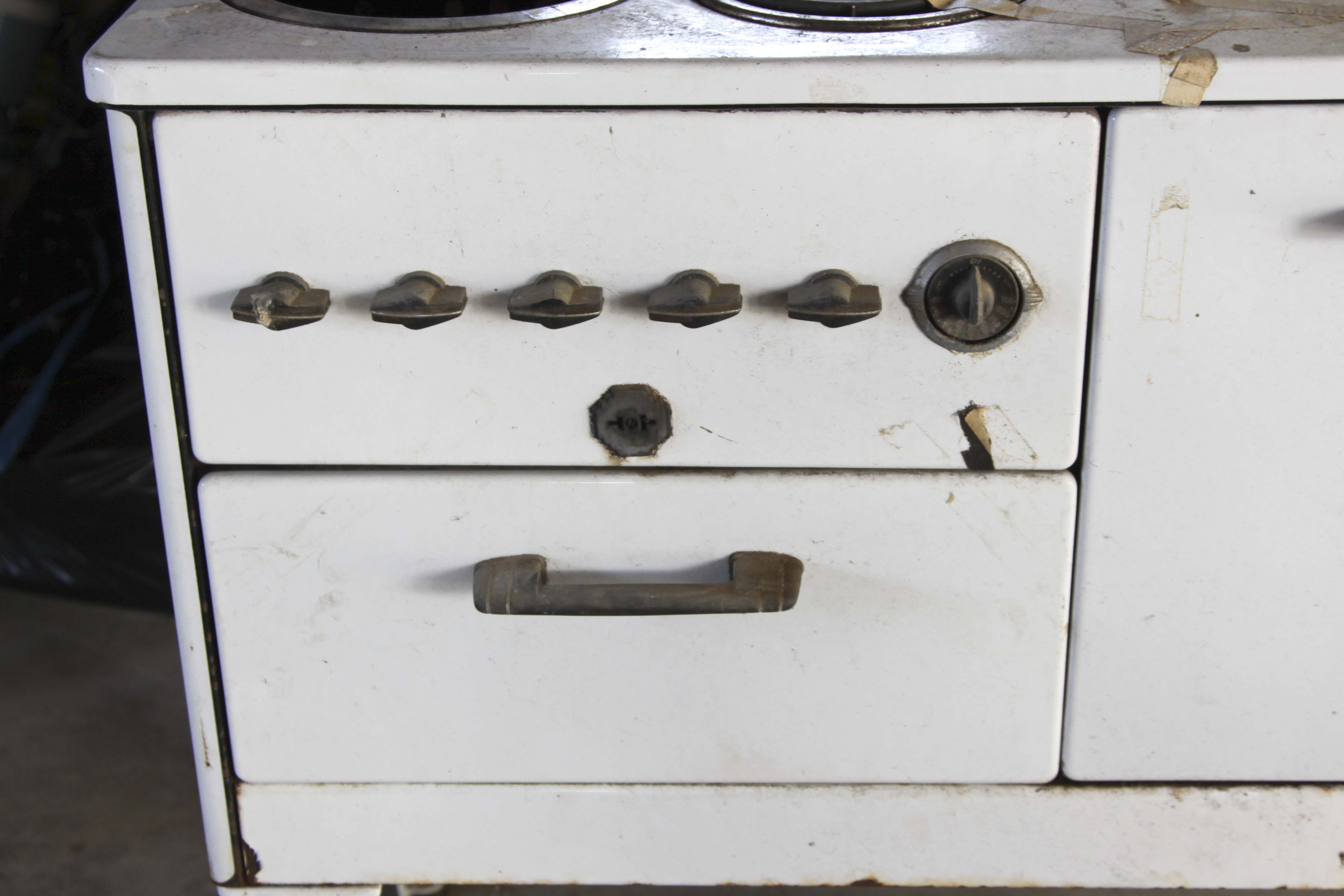 Vintage Estate Electric Stove