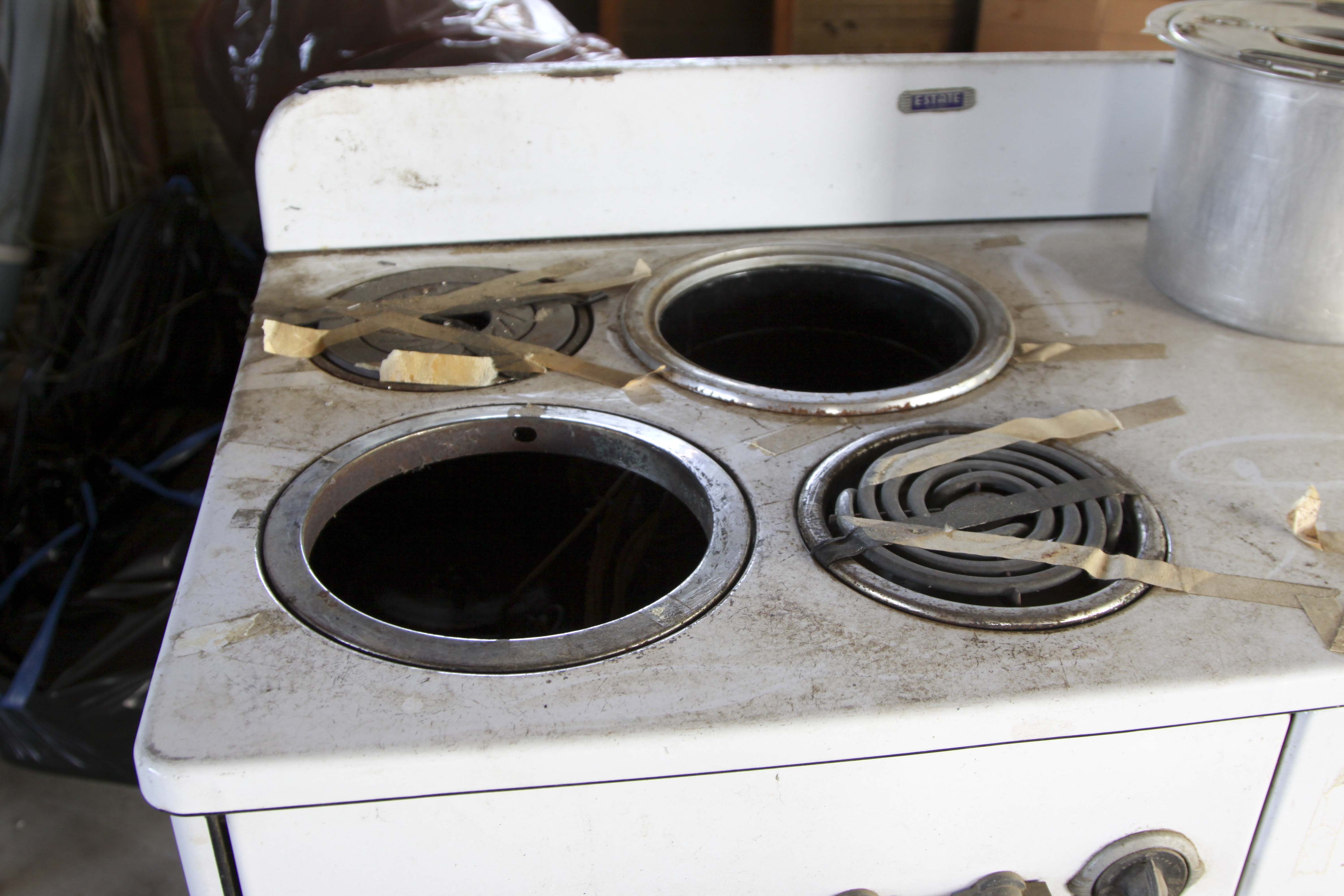 Vintage Estate Electric Stove