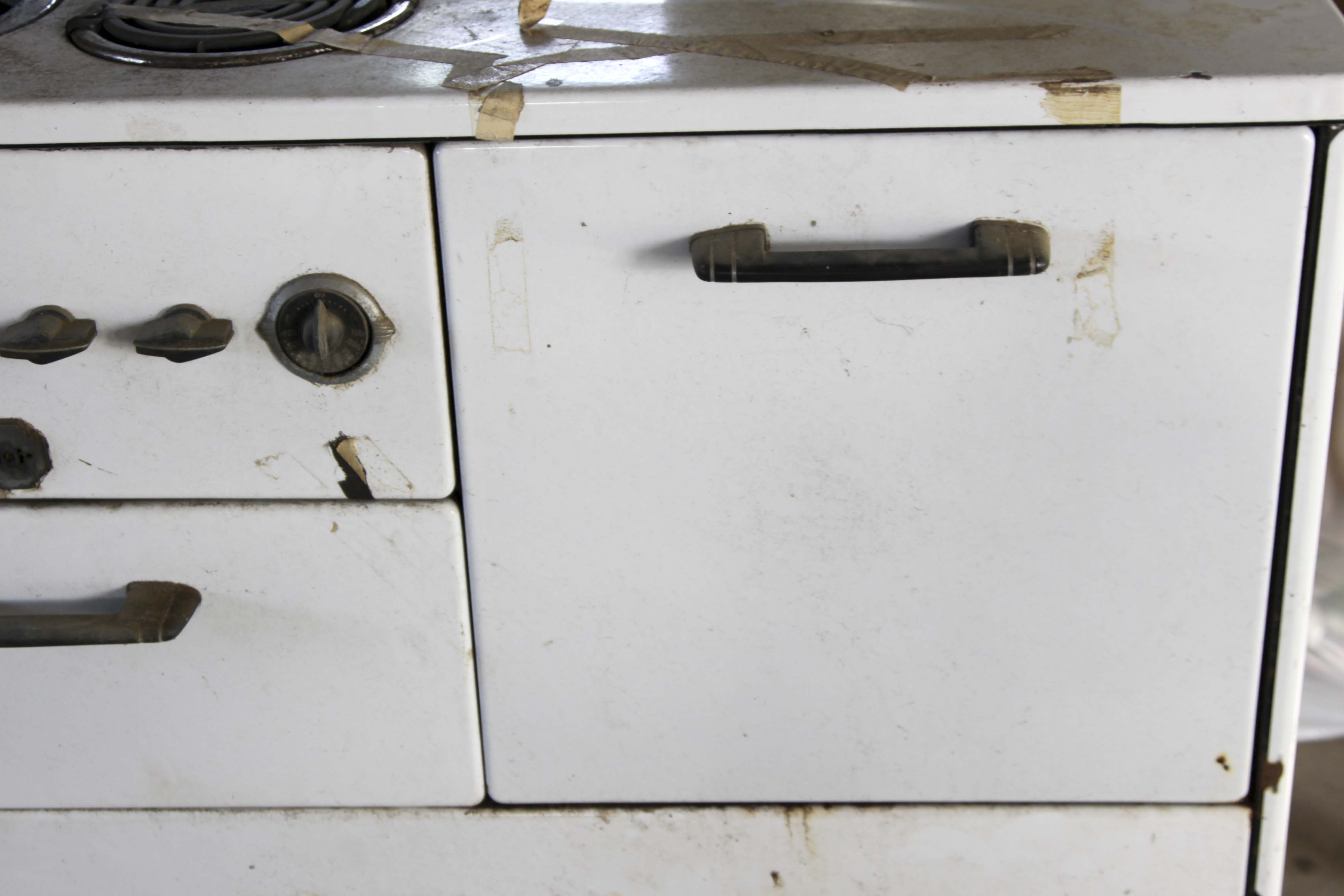 Vintage Estate Electric Stove