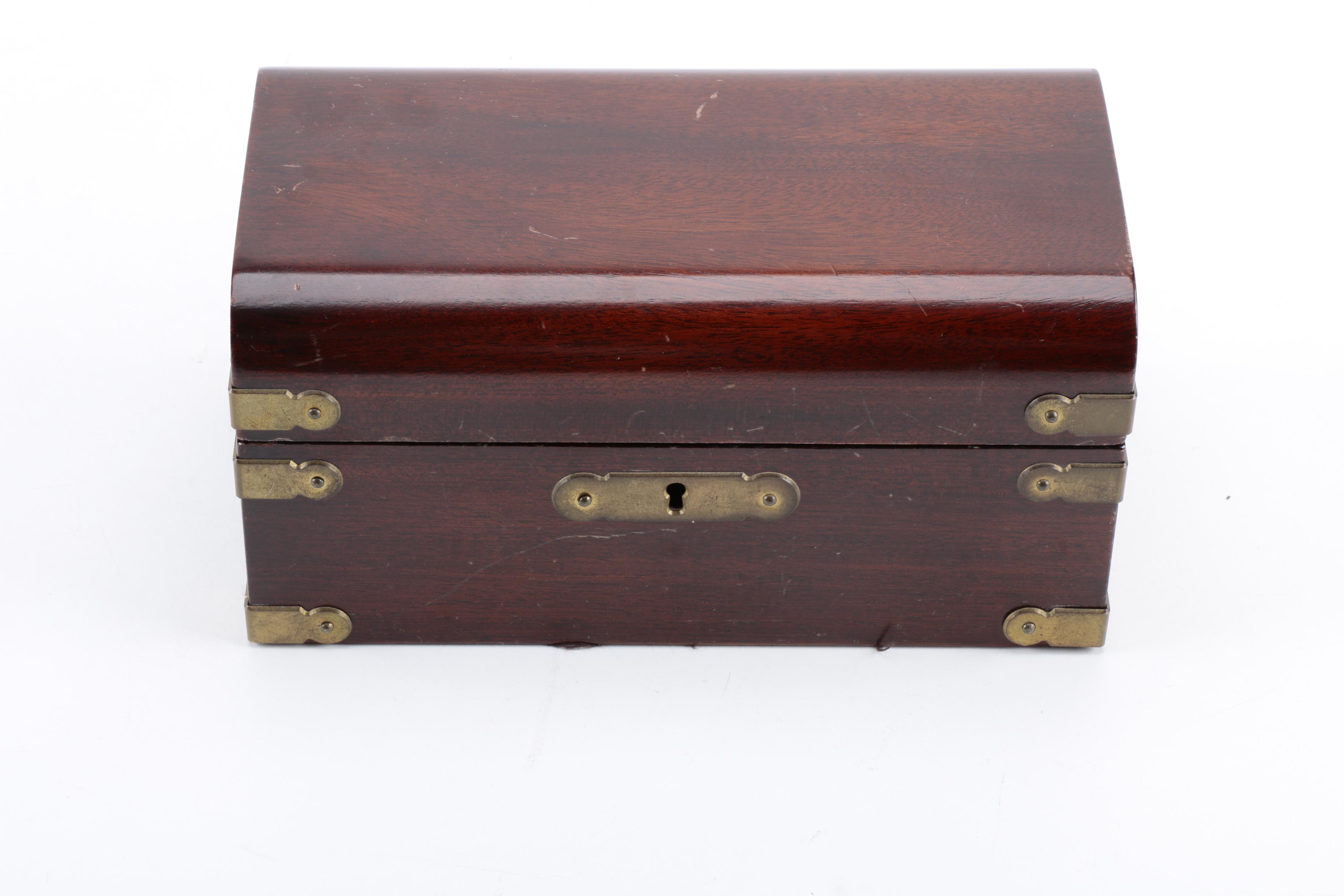 Vintage Parker Pen and Pencil Set in Wooden Case