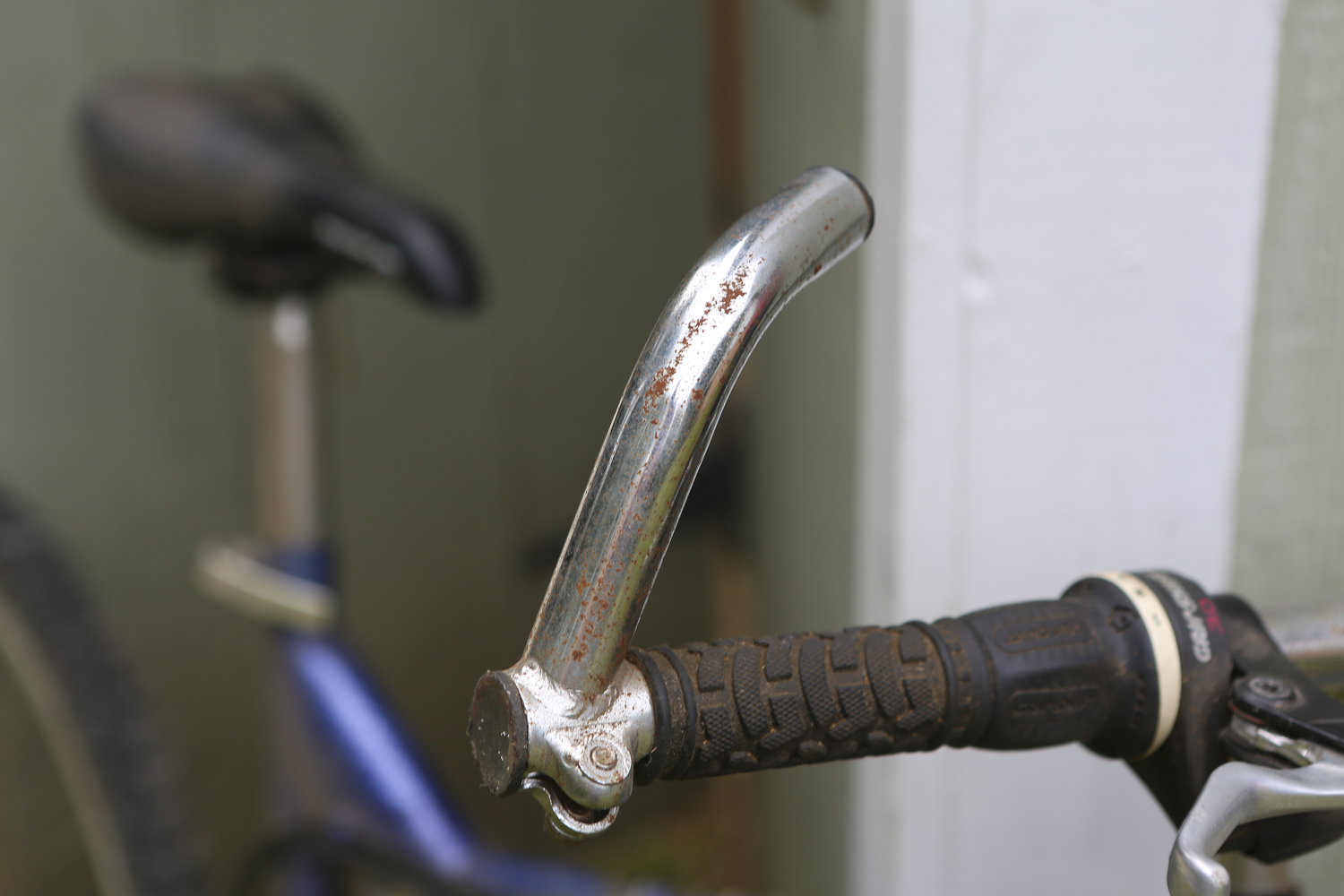 Mongoose MGX DXR Mountain Bike