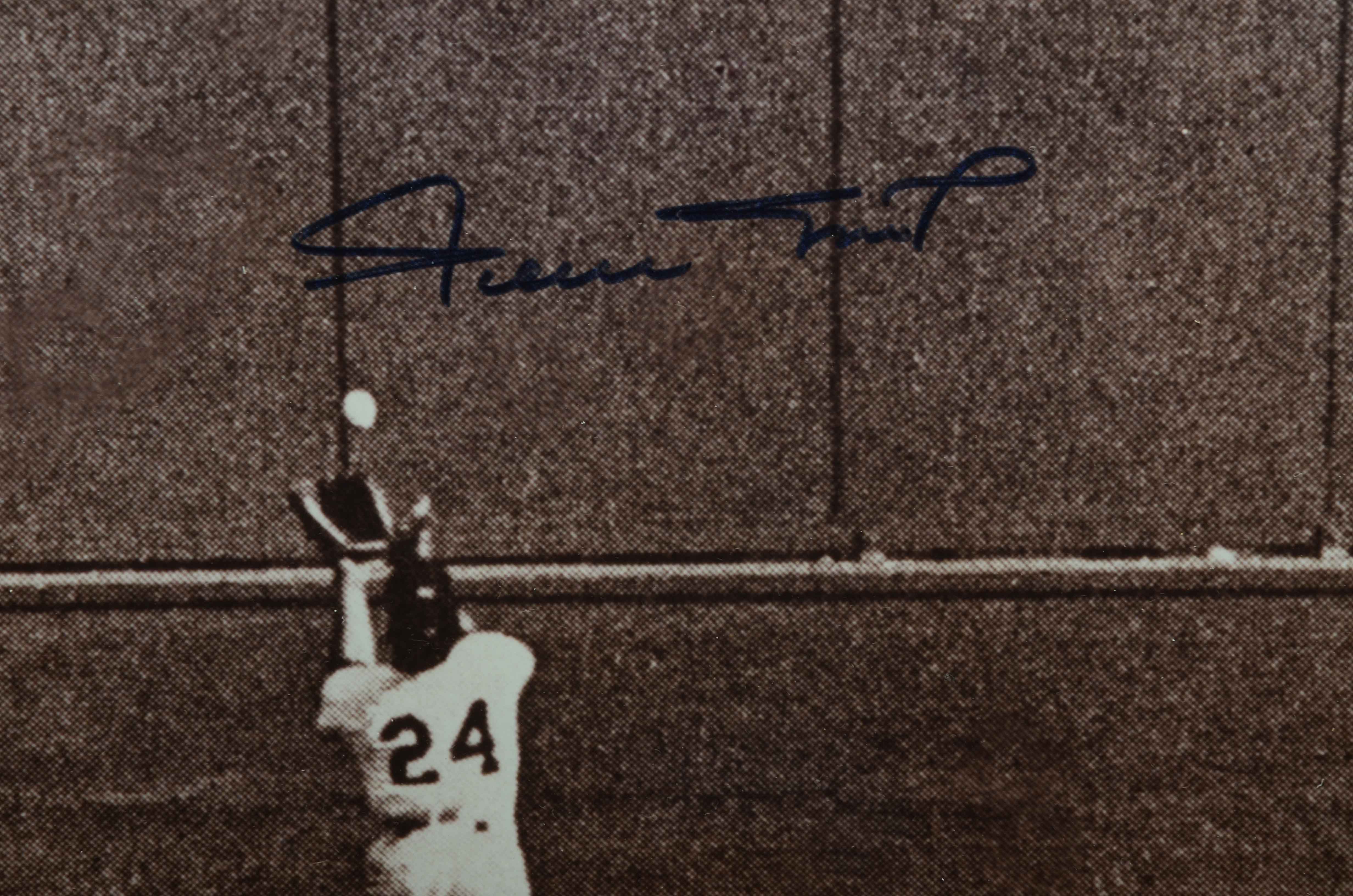 Willie Mays Signed Picture  COA