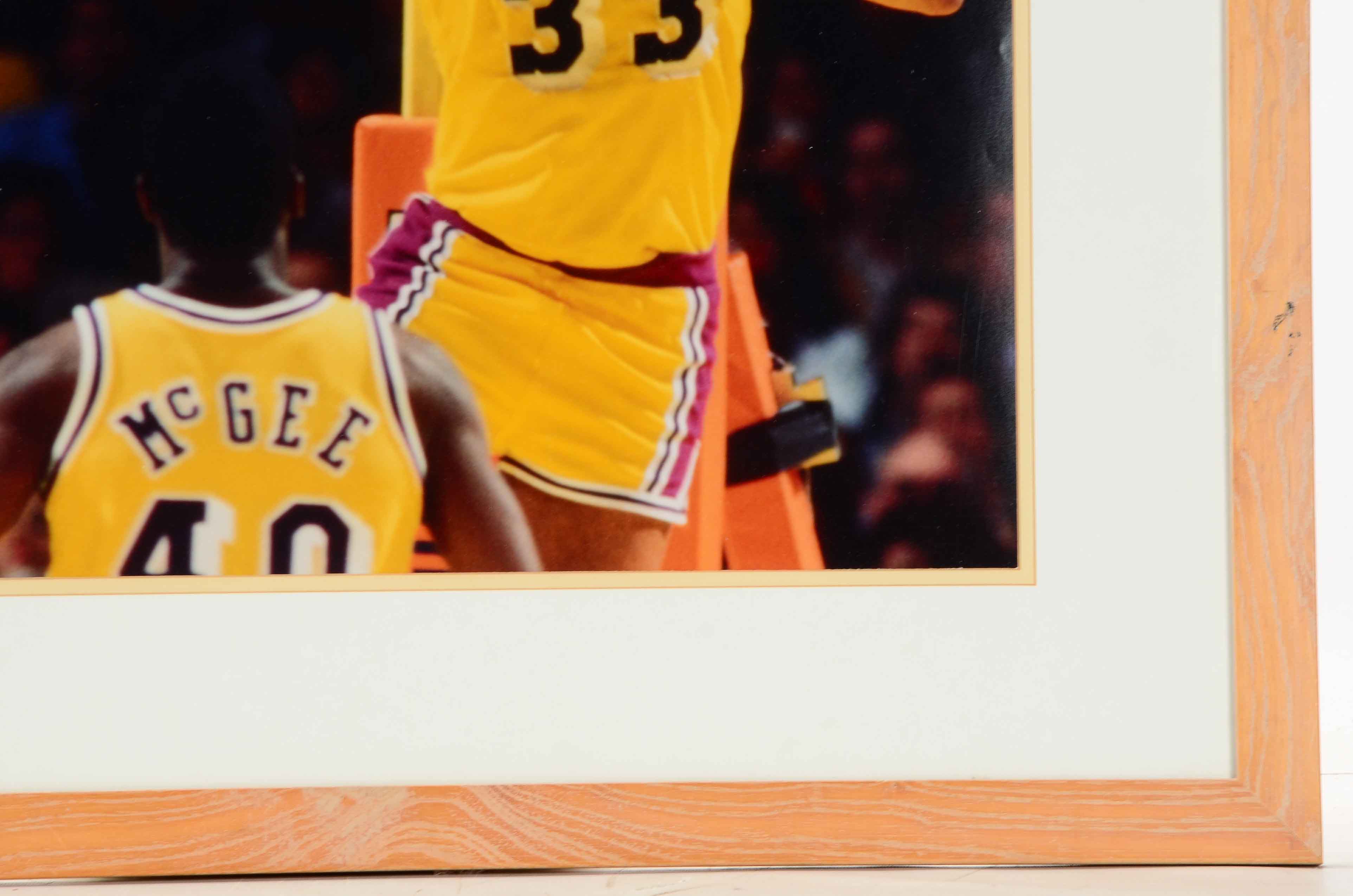 Kareem Abdul Jabbar Signed Photo  COA