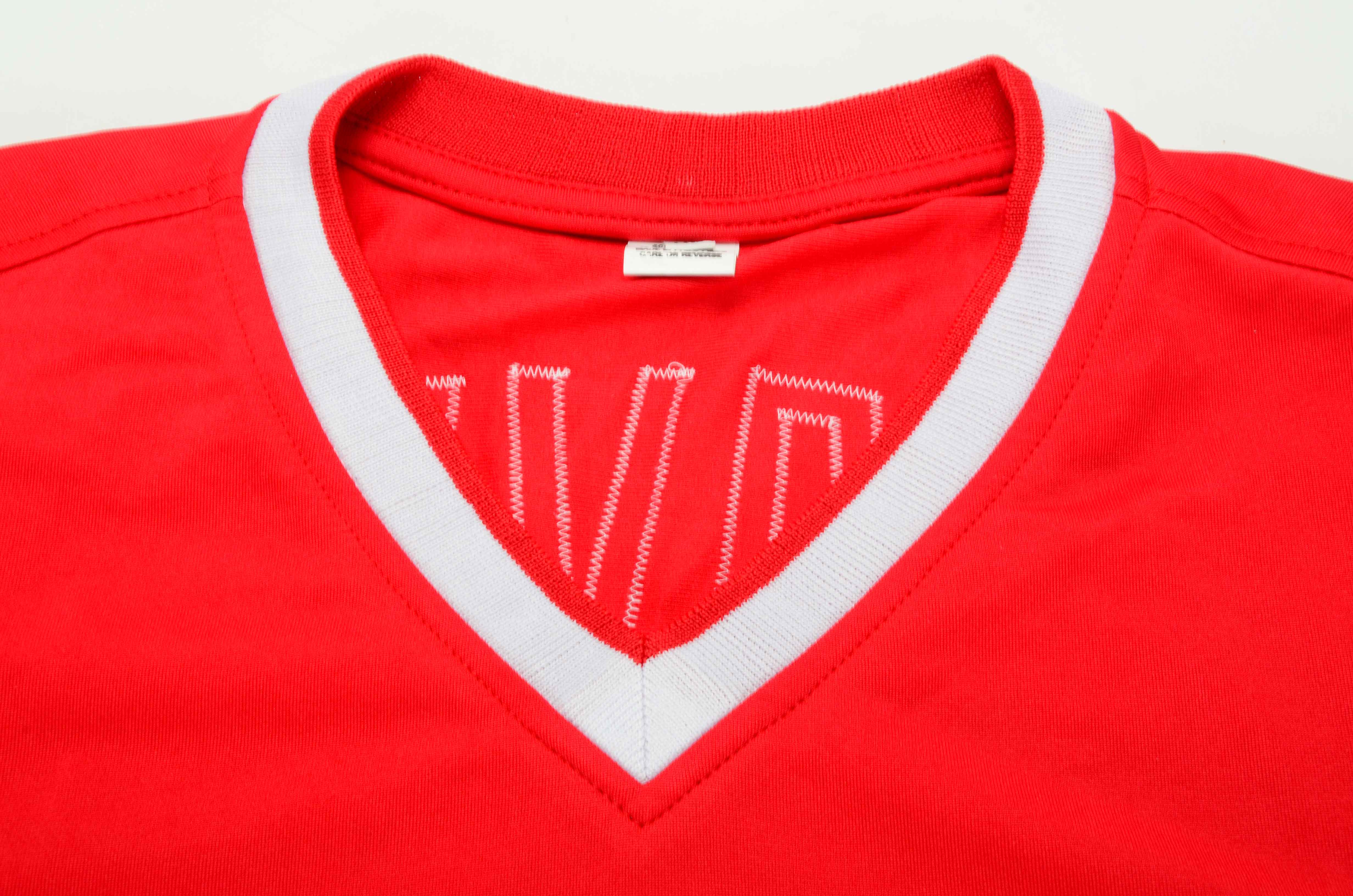 Eric Davis Signed Jersey  COA