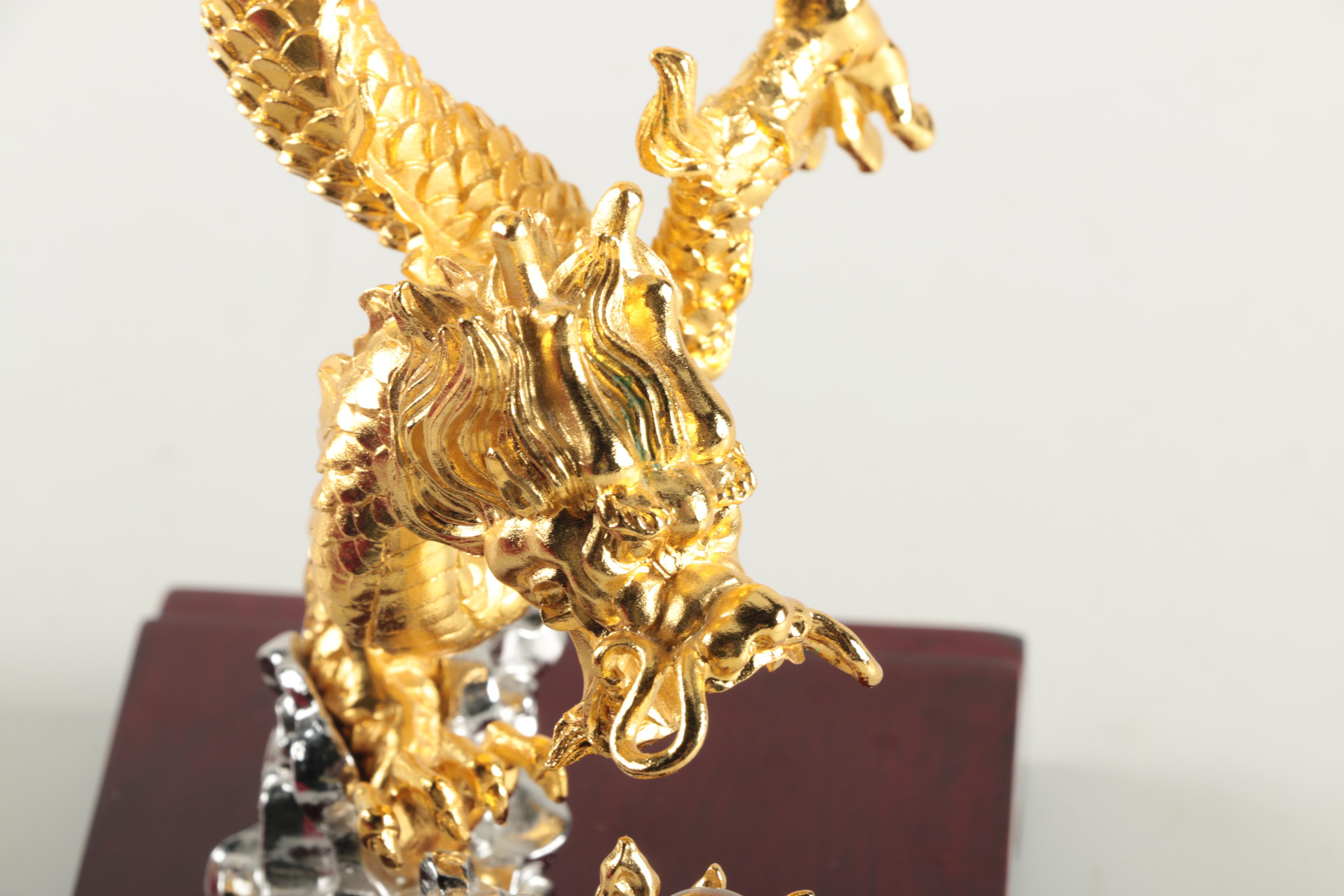 Risis 24K-Finished Limited-Edition "Golden Dragon" Statuette