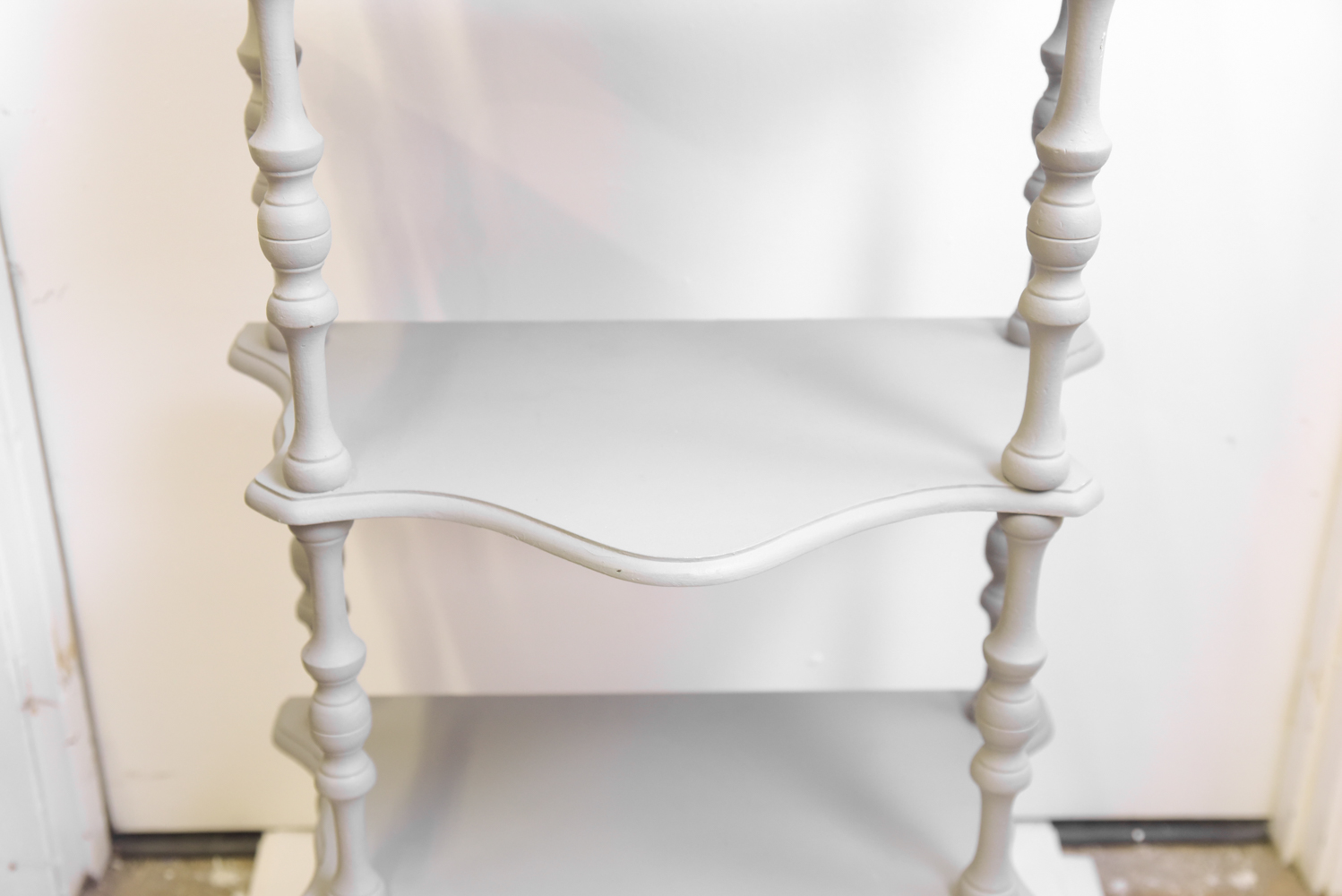 Vintage Five-Tier Étagère