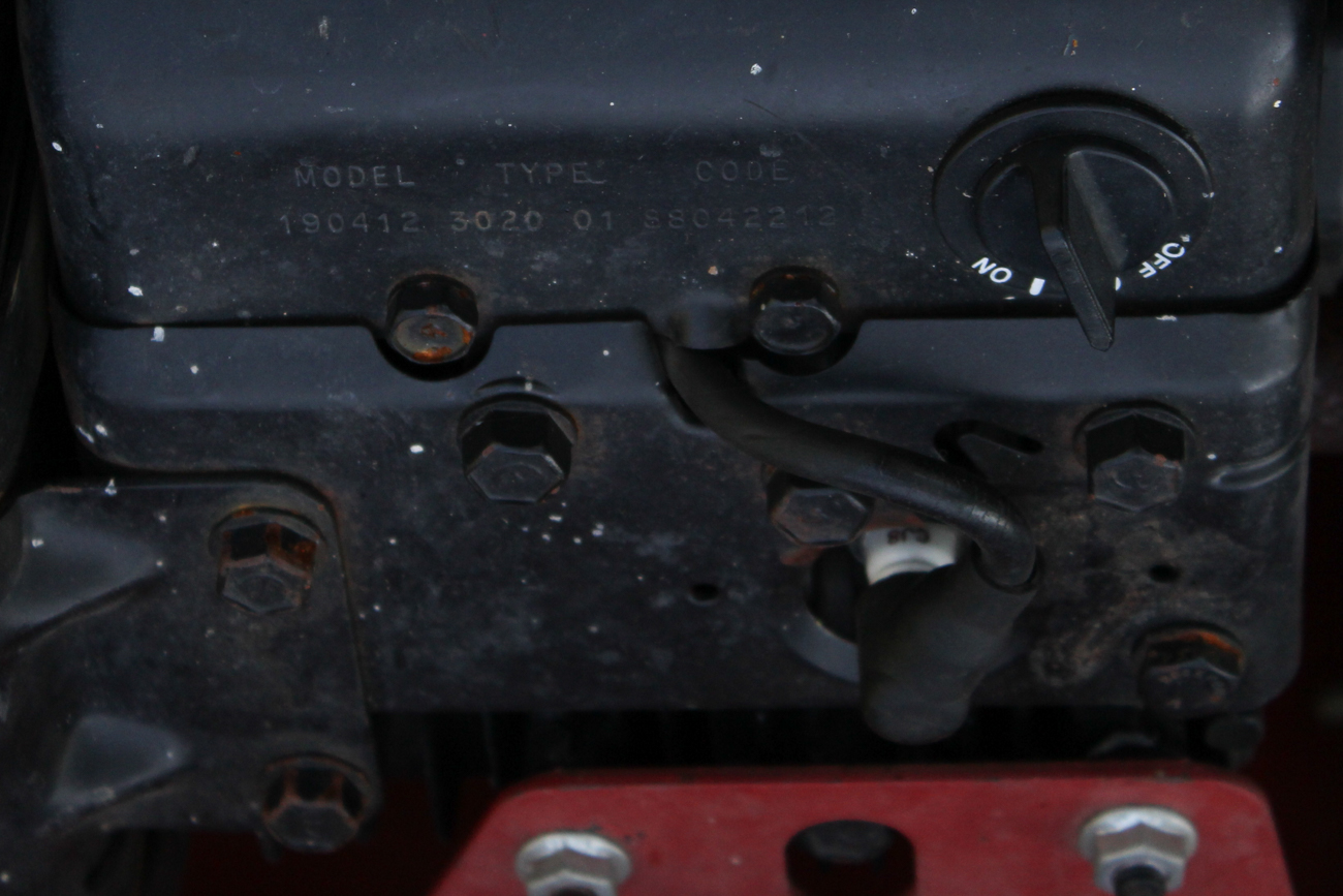 Troy-Bilt Super Tomahawk 2-in-1 Chipper/Shredder