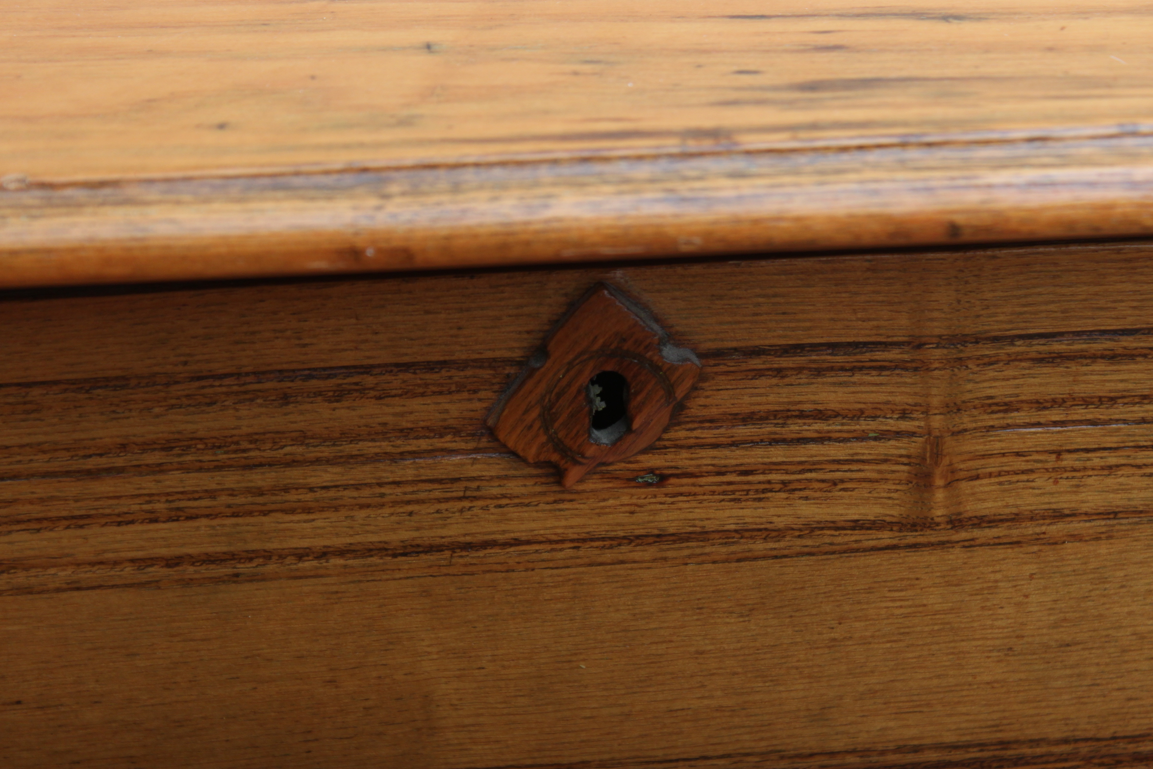 Vintage Oak Chest of Drawers