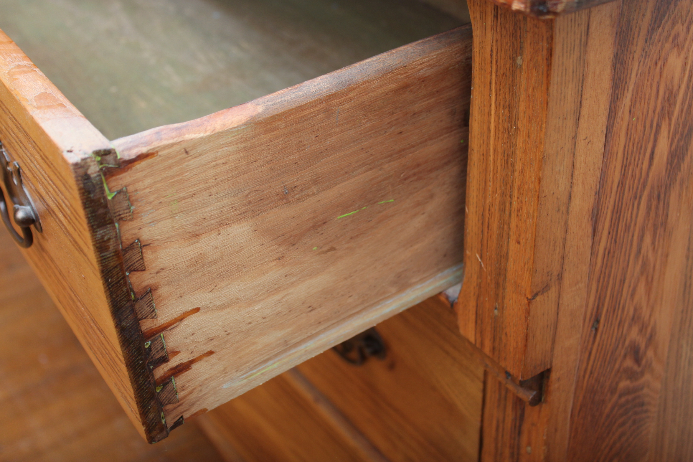 Vintage Oak Chest of Drawers