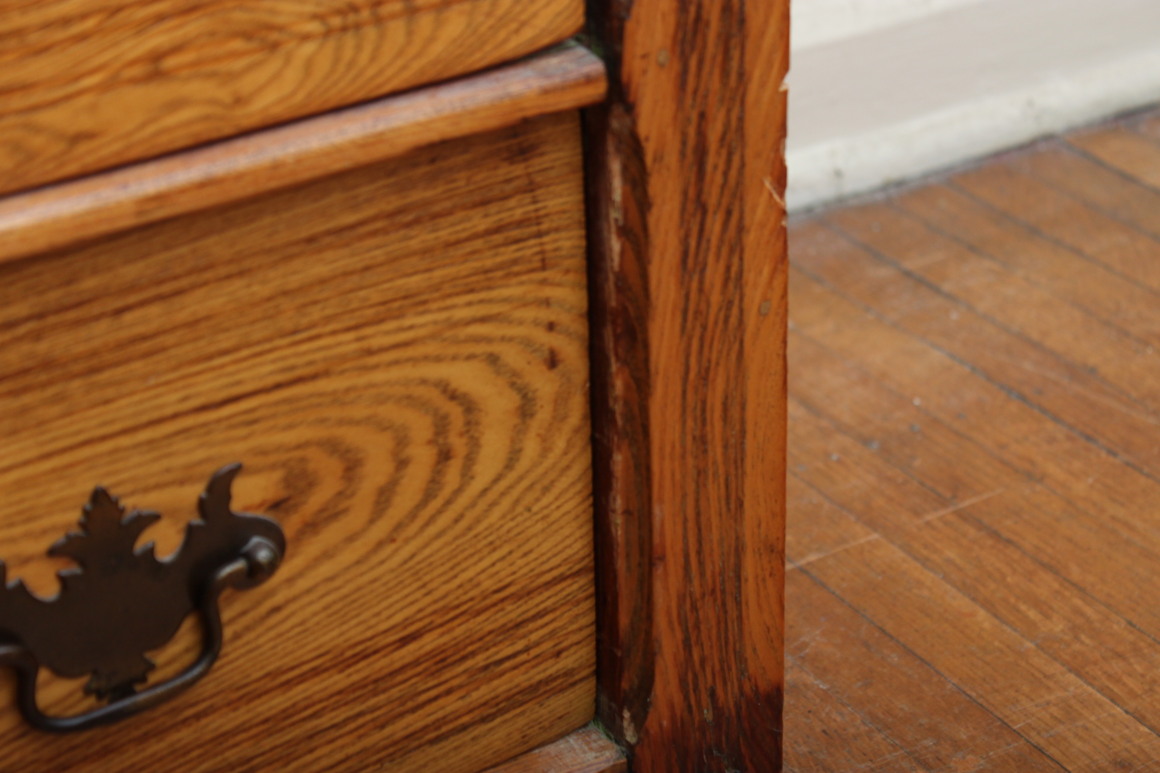 Vintage Oak Chest of Drawers