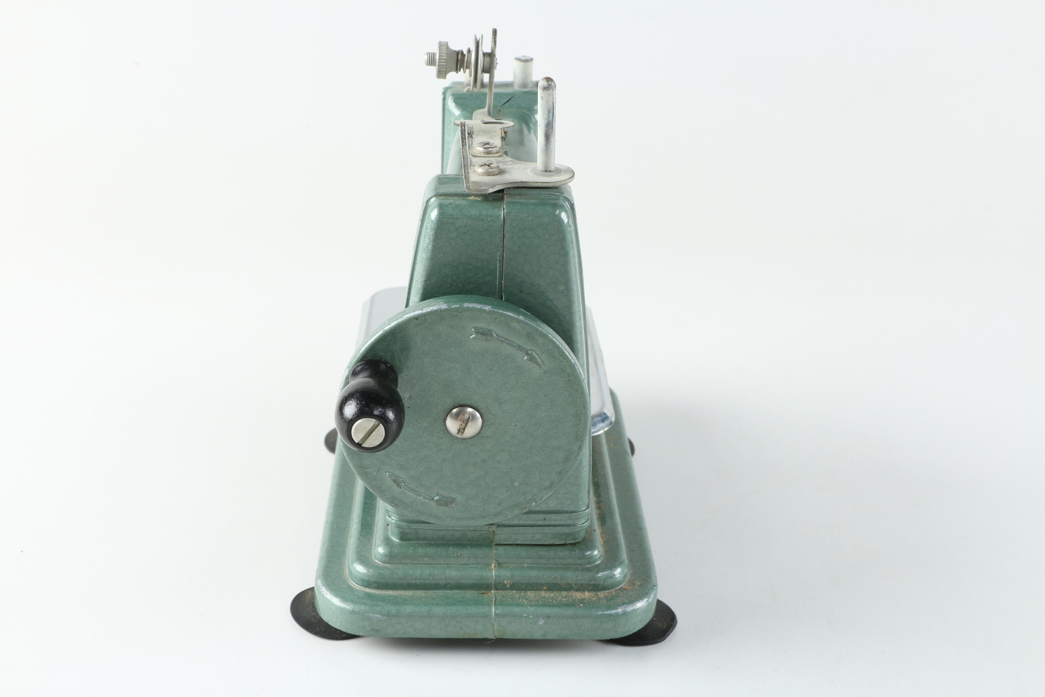 Vintage Betsy Ross Miniature Children's Sewing Machine