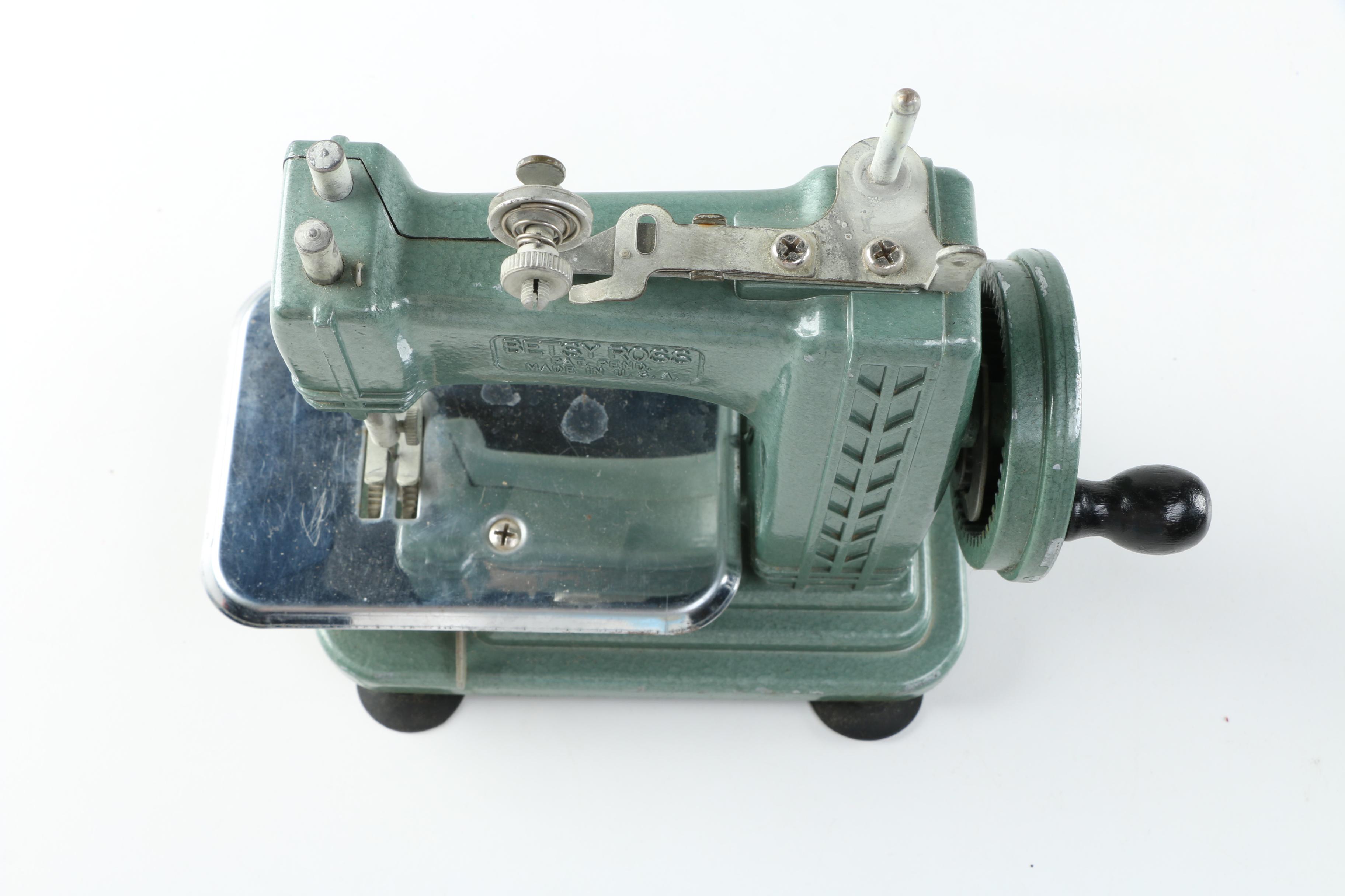 Vintage Betsy Ross Miniature Children's Sewing Machine