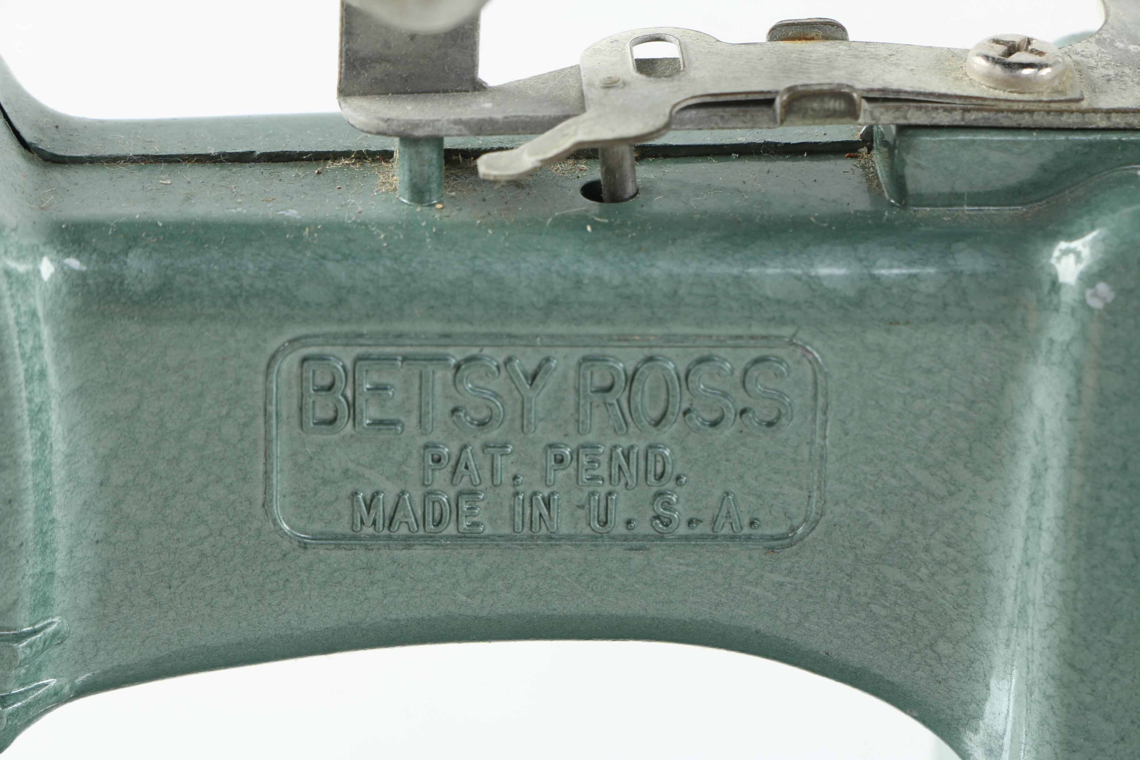 Vintage Betsy Ross Miniature Children's Sewing Machine