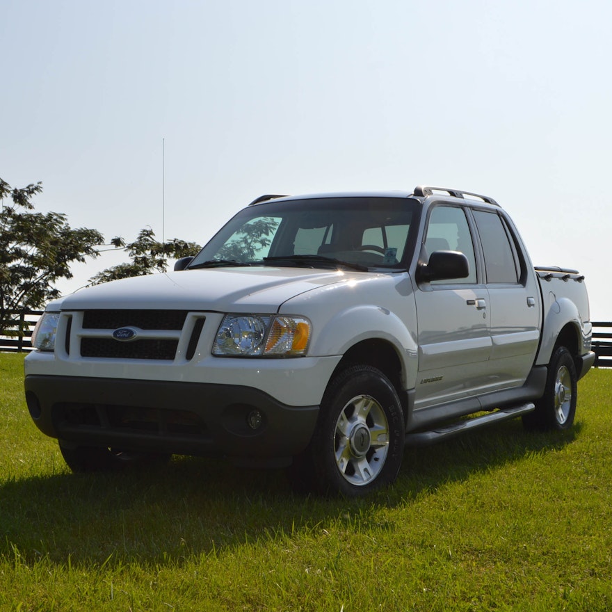 2002 Ford Explorer Sport Trac Pickup Truck