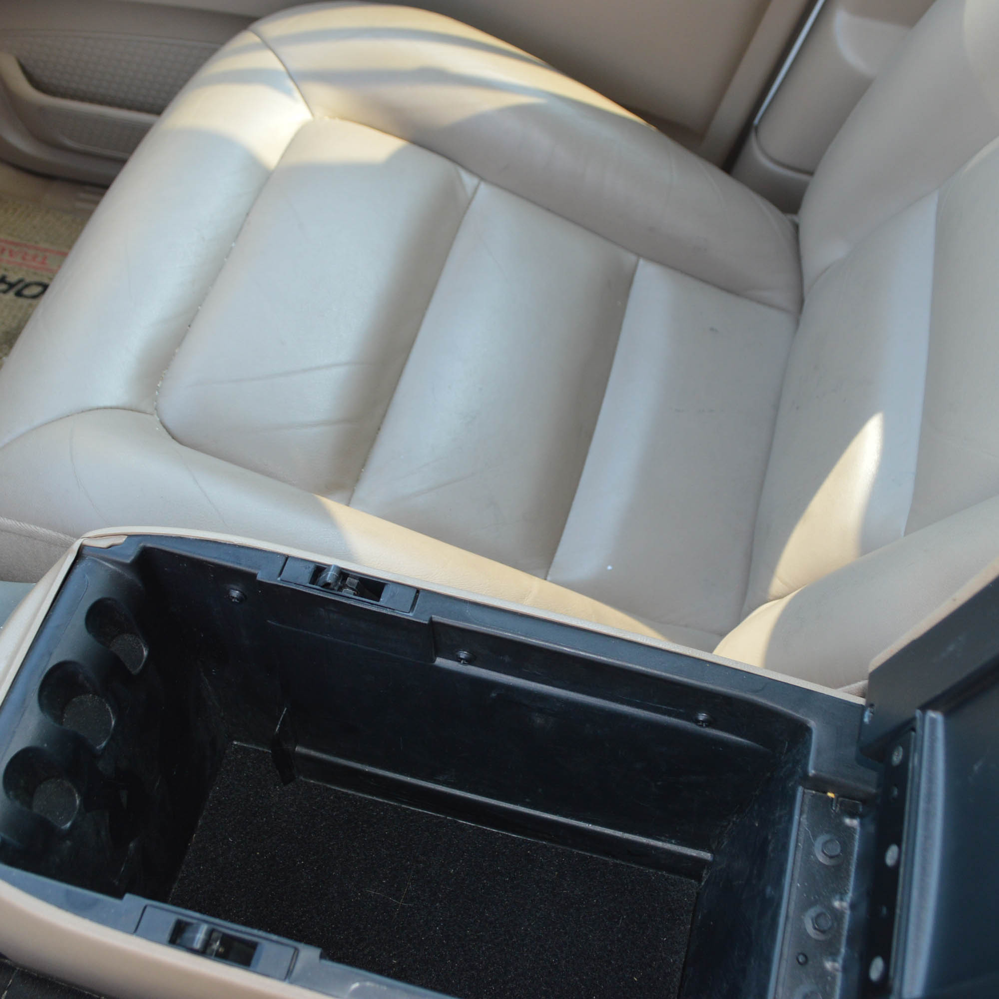 2002 Ford Explorer Sport Trac Pickup Truck