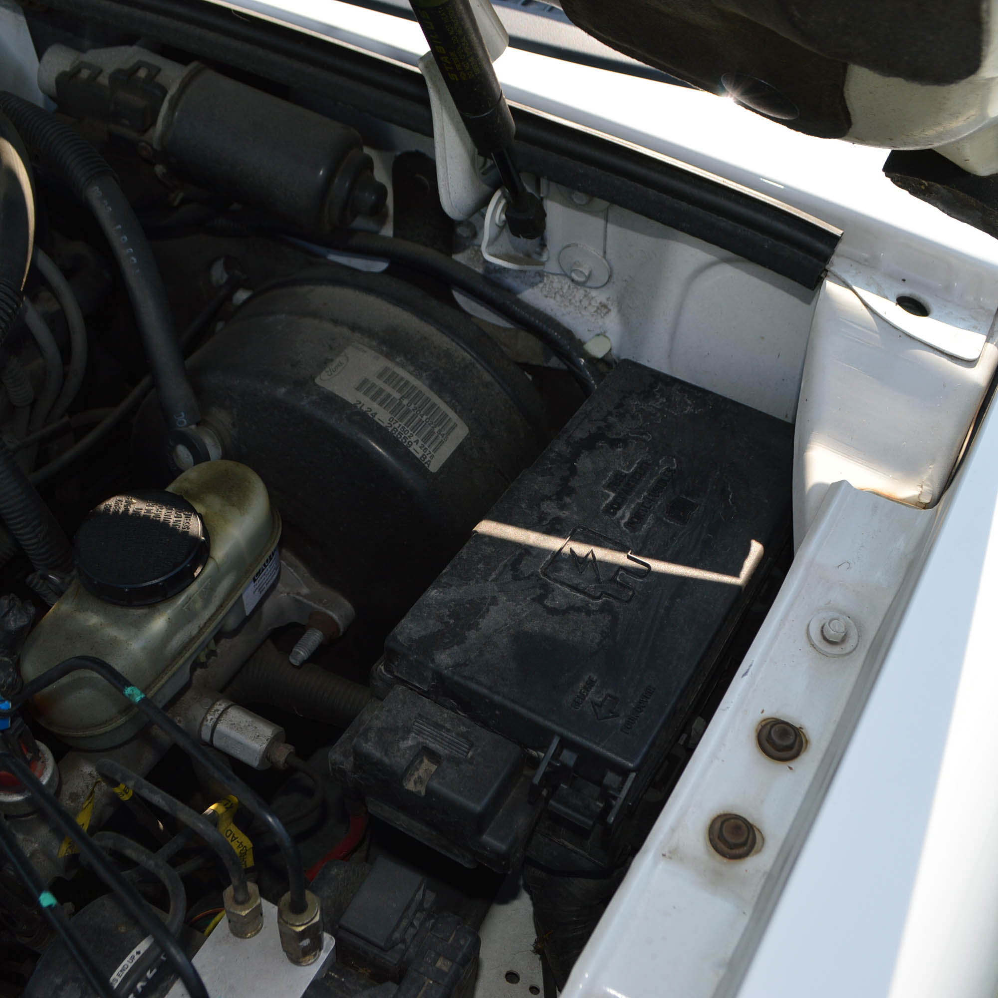 2002 Ford Explorer Sport Trac Pickup Truck