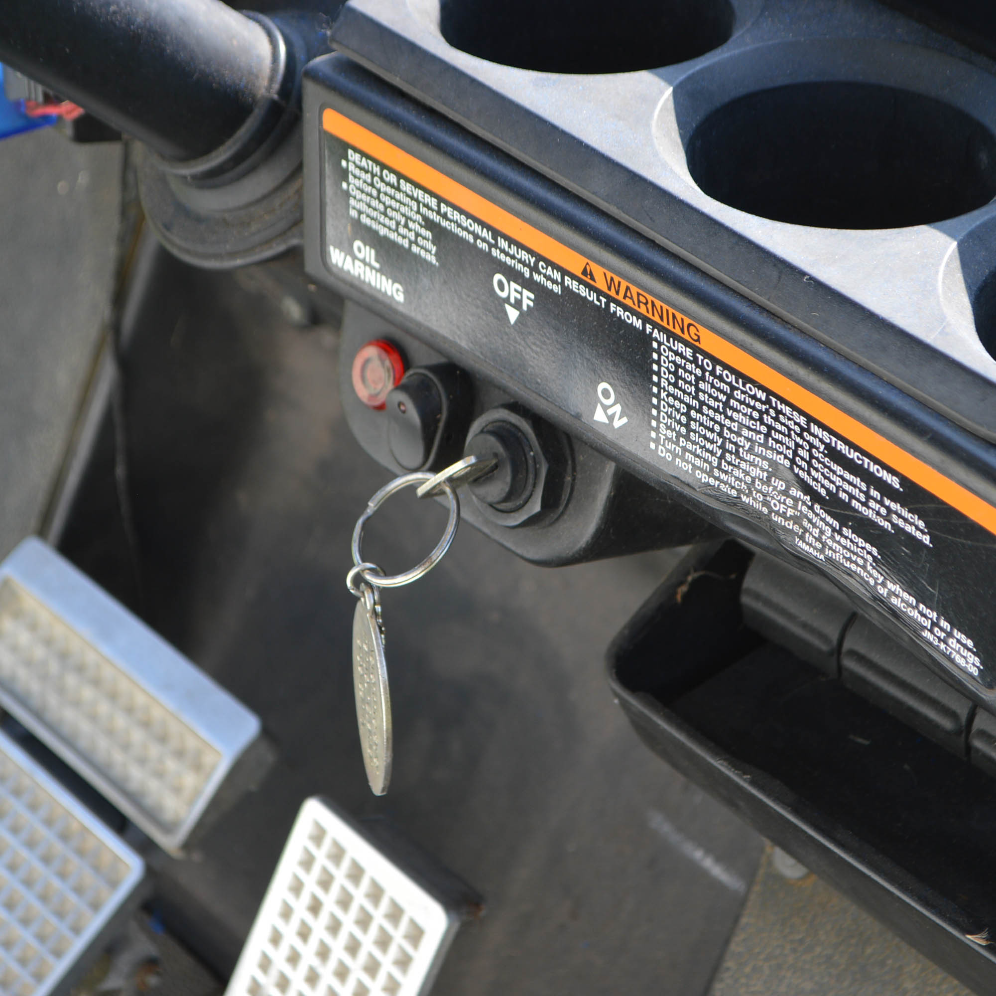 2000 Yamaha G19E University of Kentucky Gas-Powered Golf Cart