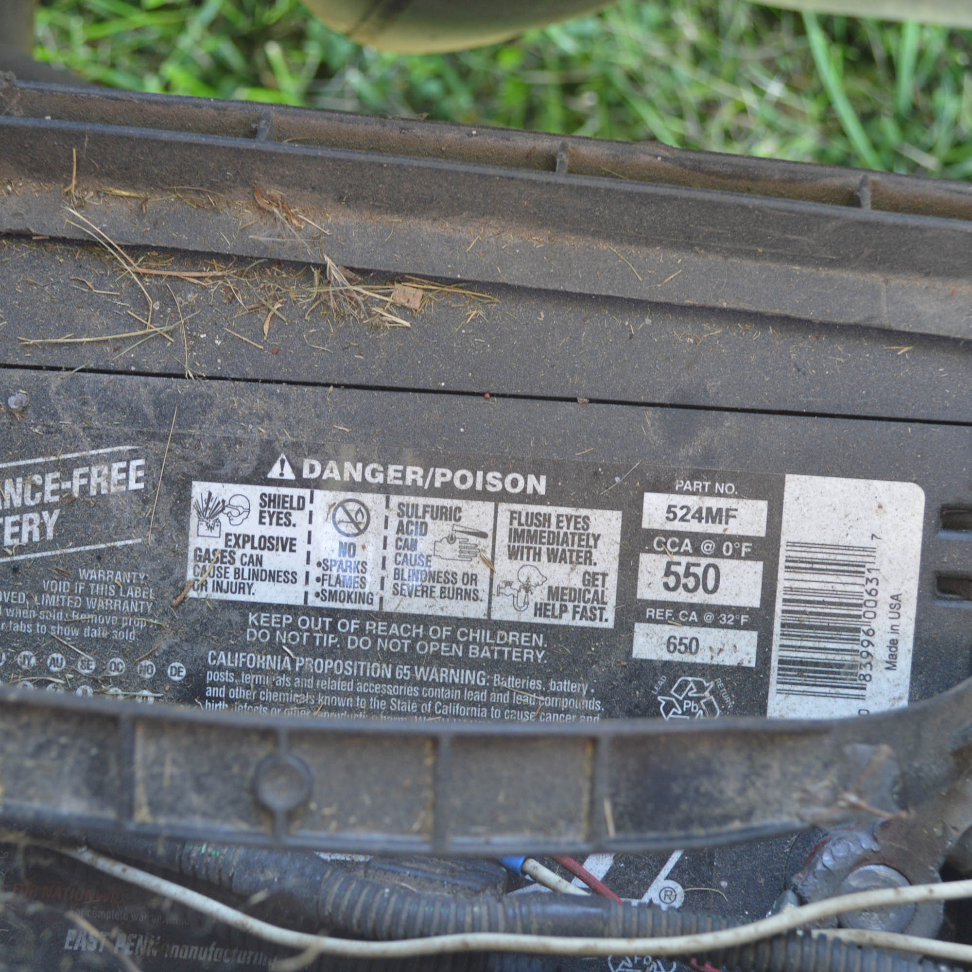 2000 Yamaha G19E University of Kentucky Gas-Powered Golf Cart