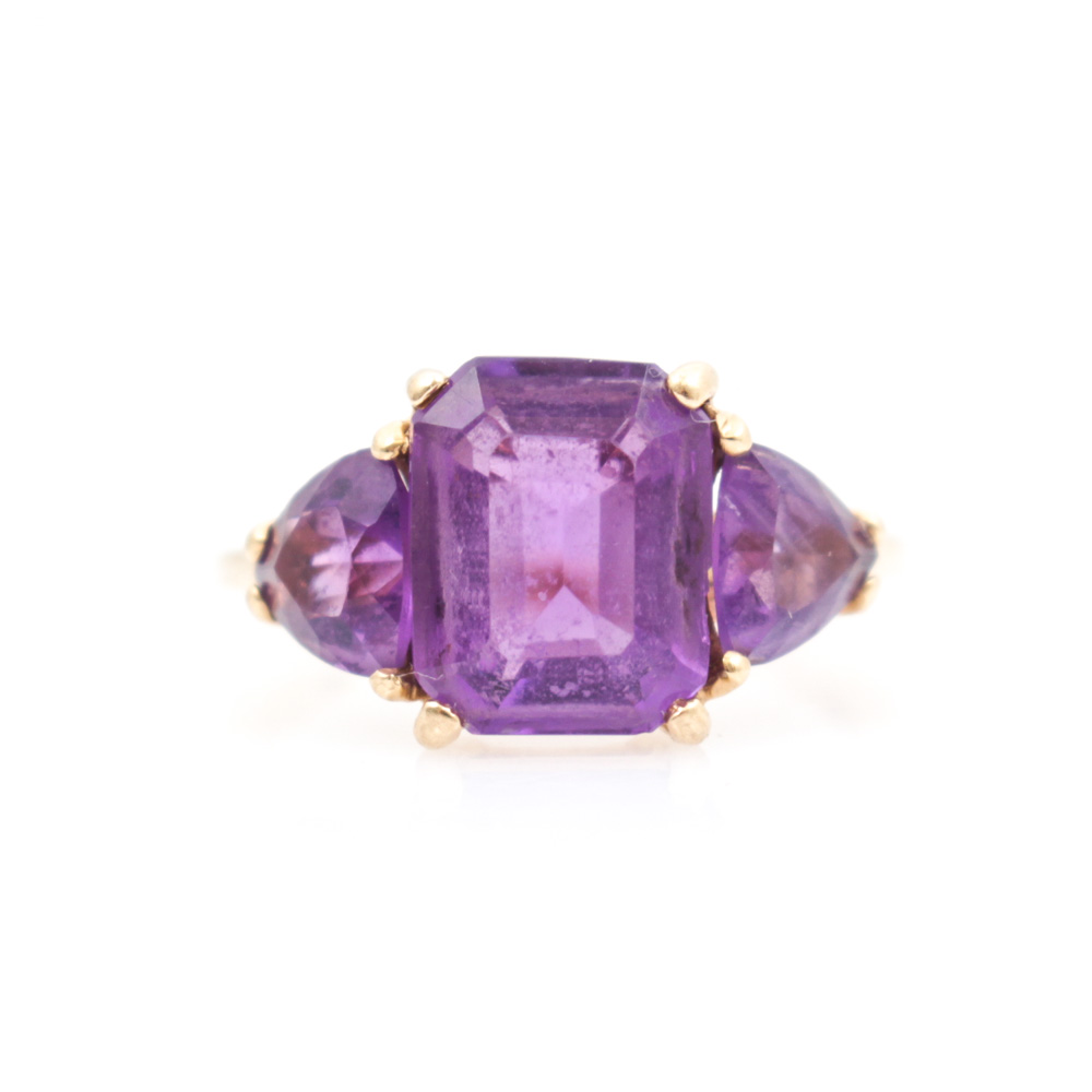 14K Yellow Gold and Amethyst Ring