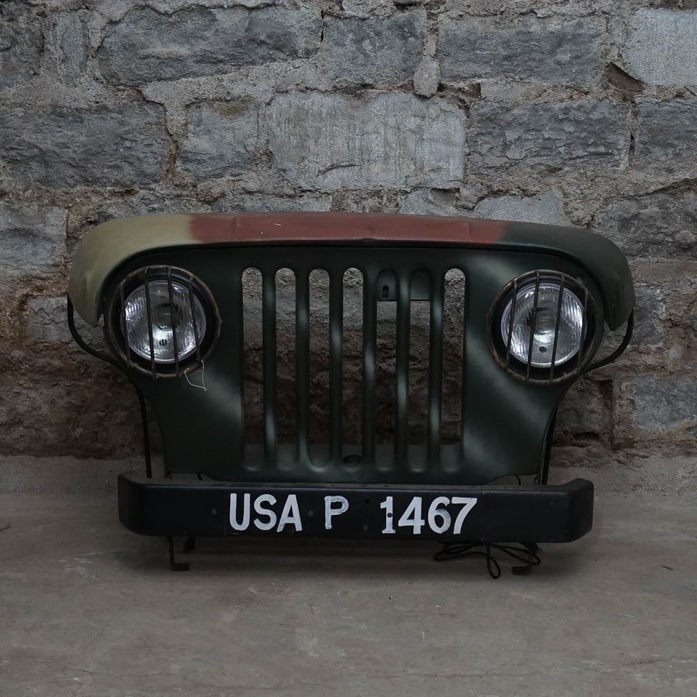 Car Front End Console Table